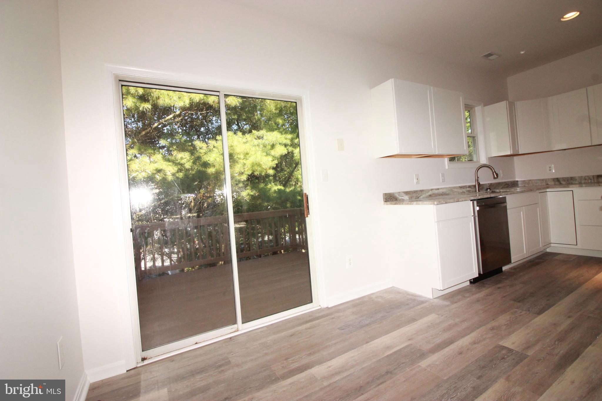 ELLICOTT PARK - Residential