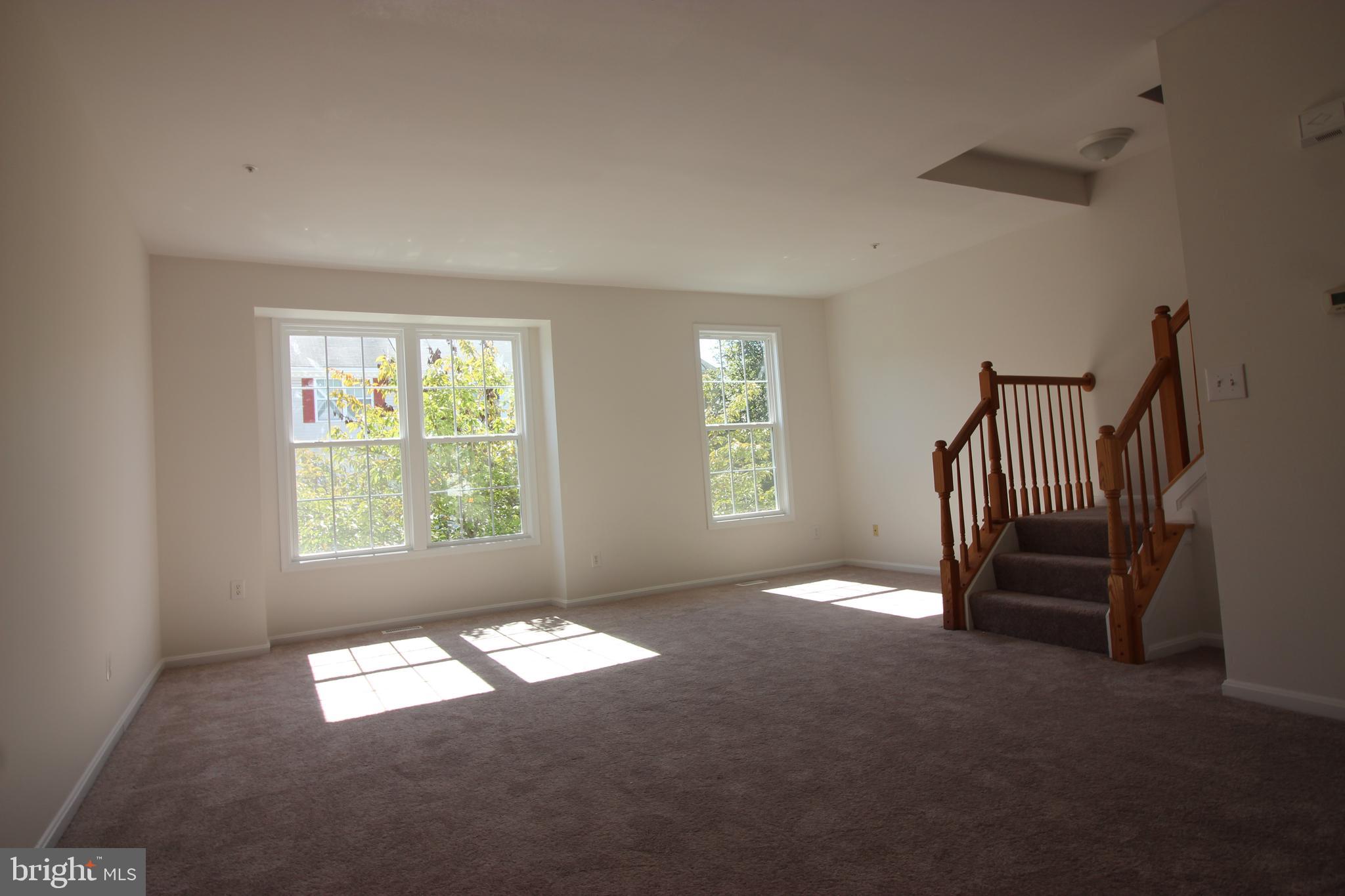 ELLICOTT PARK - Residential