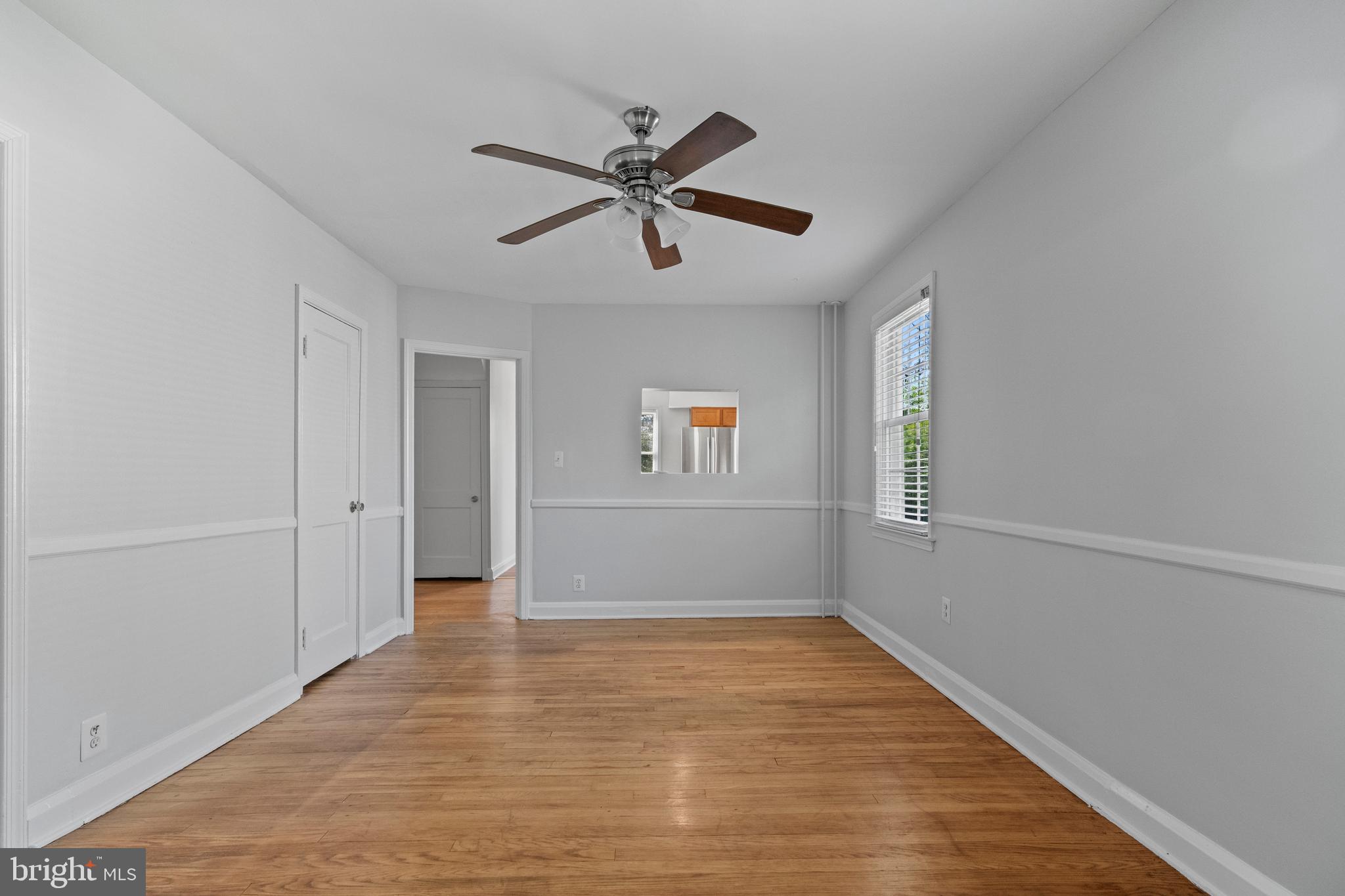 PARKVILLE SUMMIT - Residential