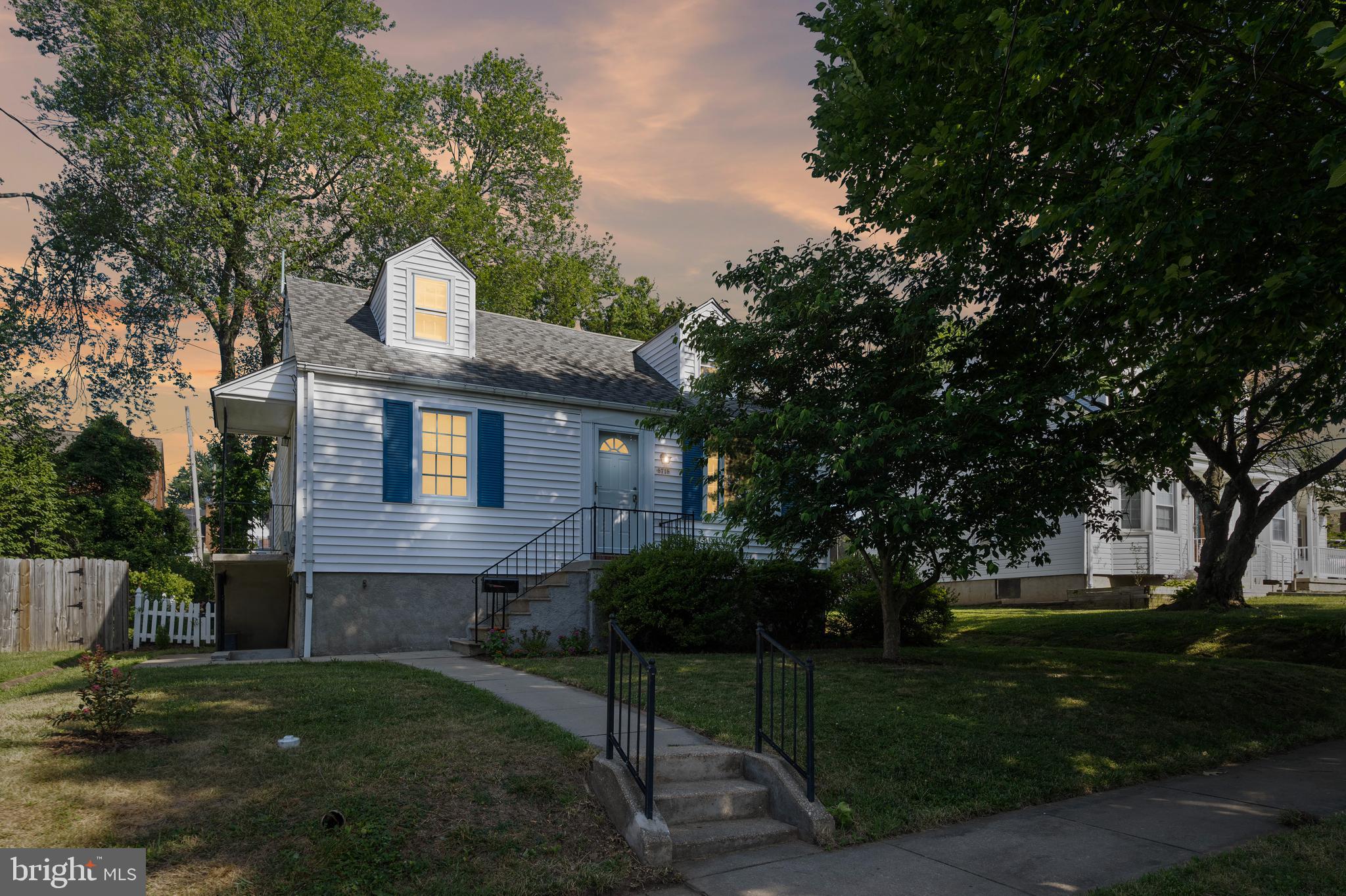 PARKVILLE SUMMIT - Residential