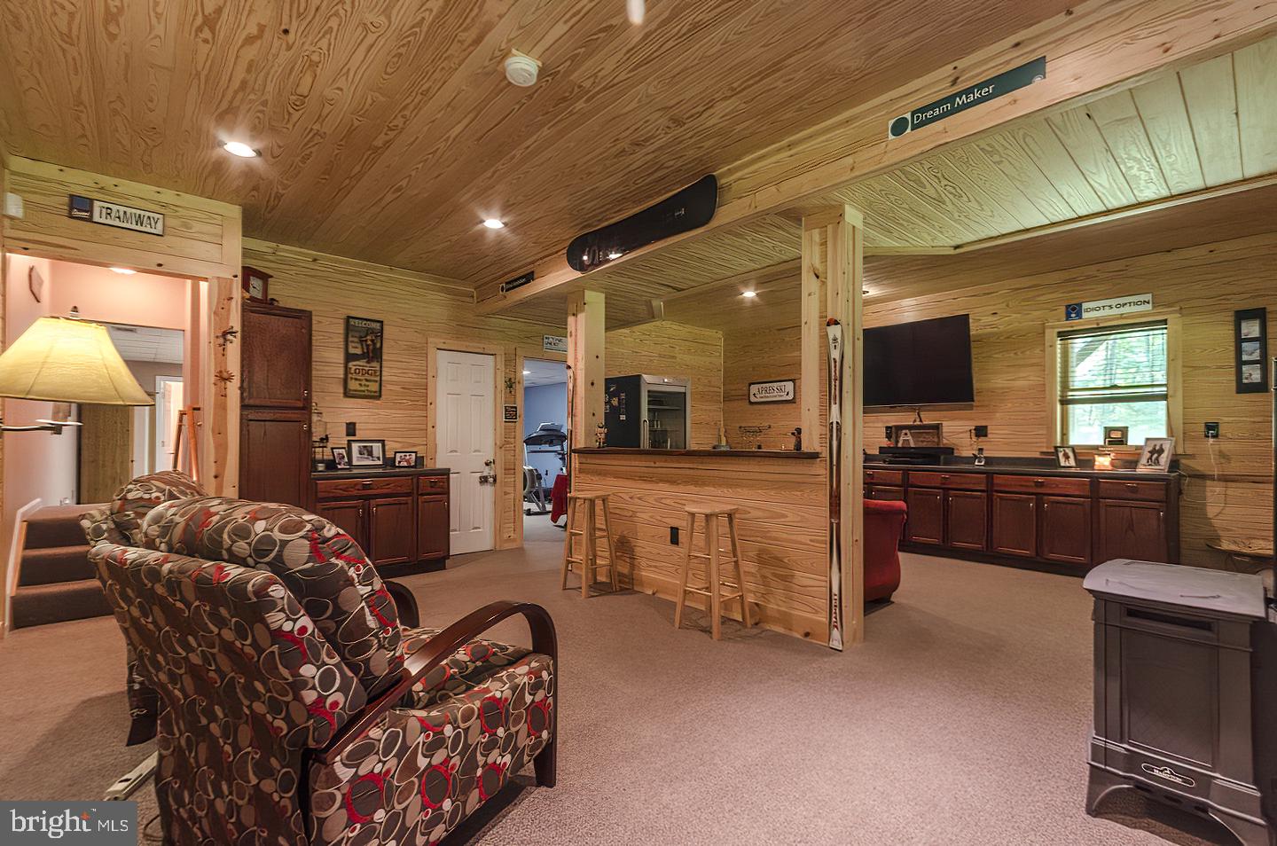 POTOMAC WOODS - Residential