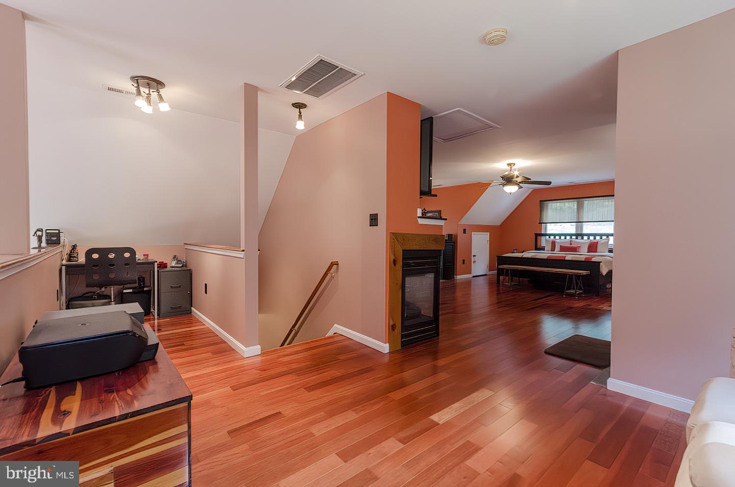 POTOMAC WOODS - Residential