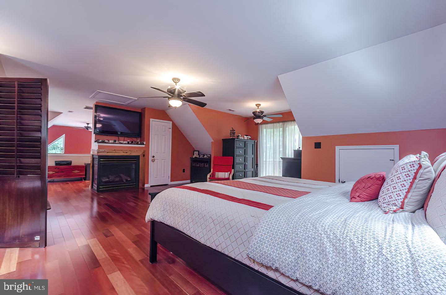 POTOMAC WOODS - Residential