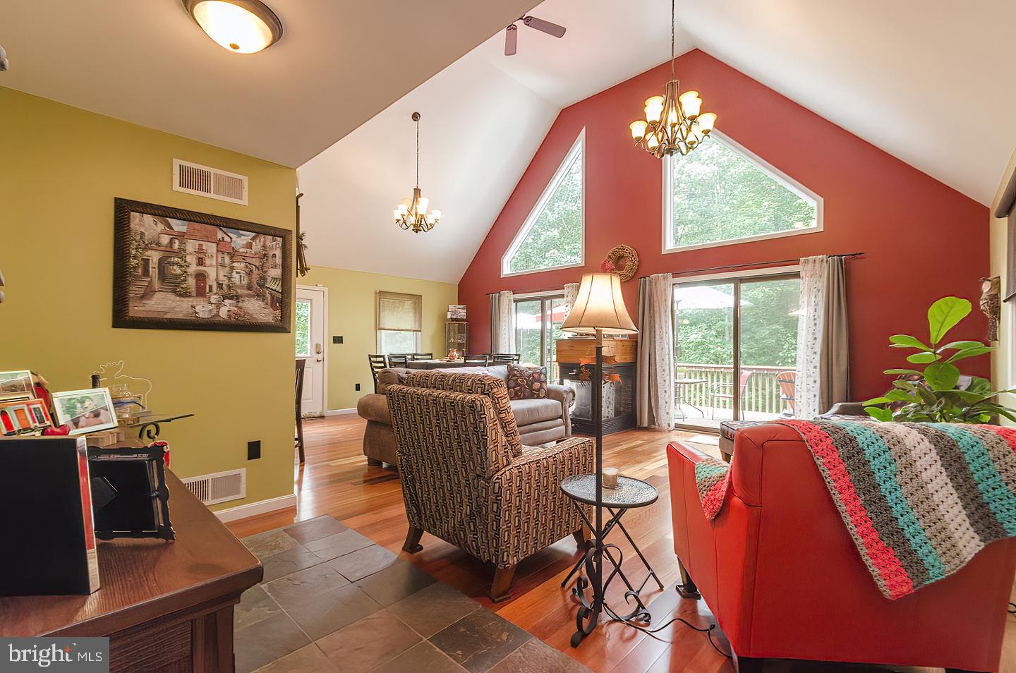 POTOMAC WOODS - Residential