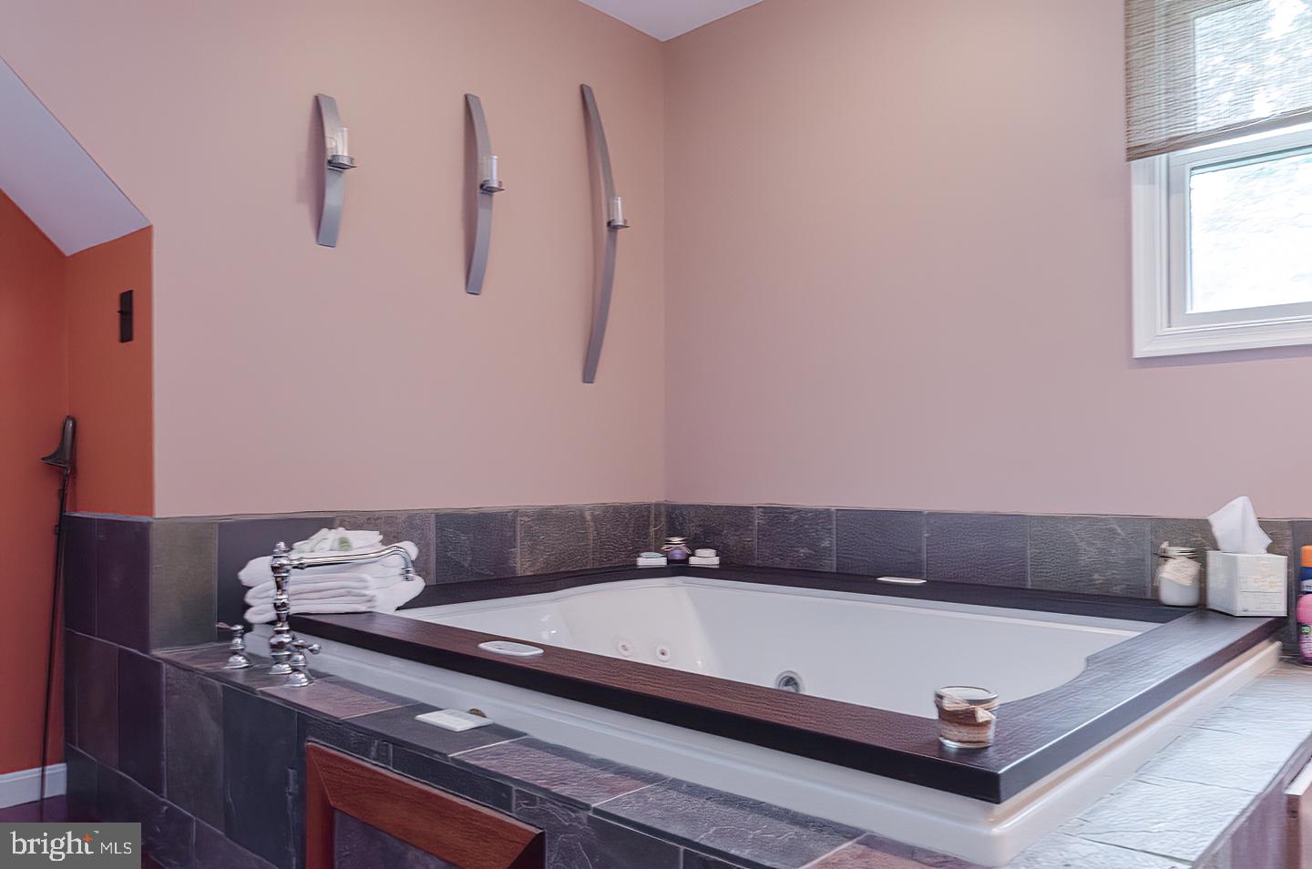 POTOMAC WOODS - Residential