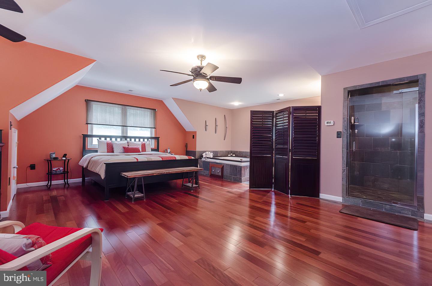 POTOMAC WOODS - Residential