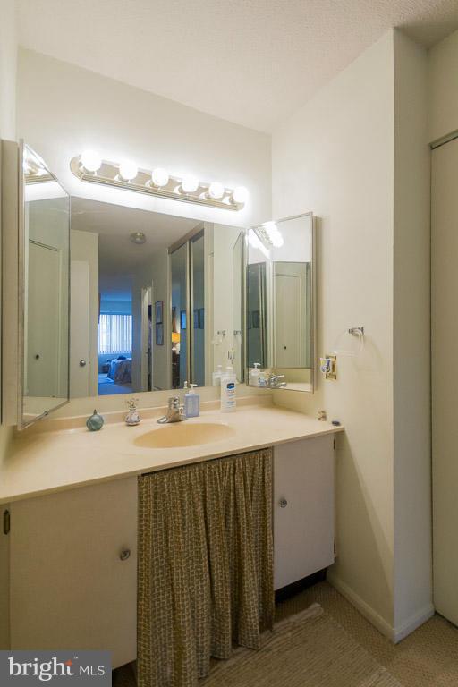 WATERGATE AT LANDMARK - Residential