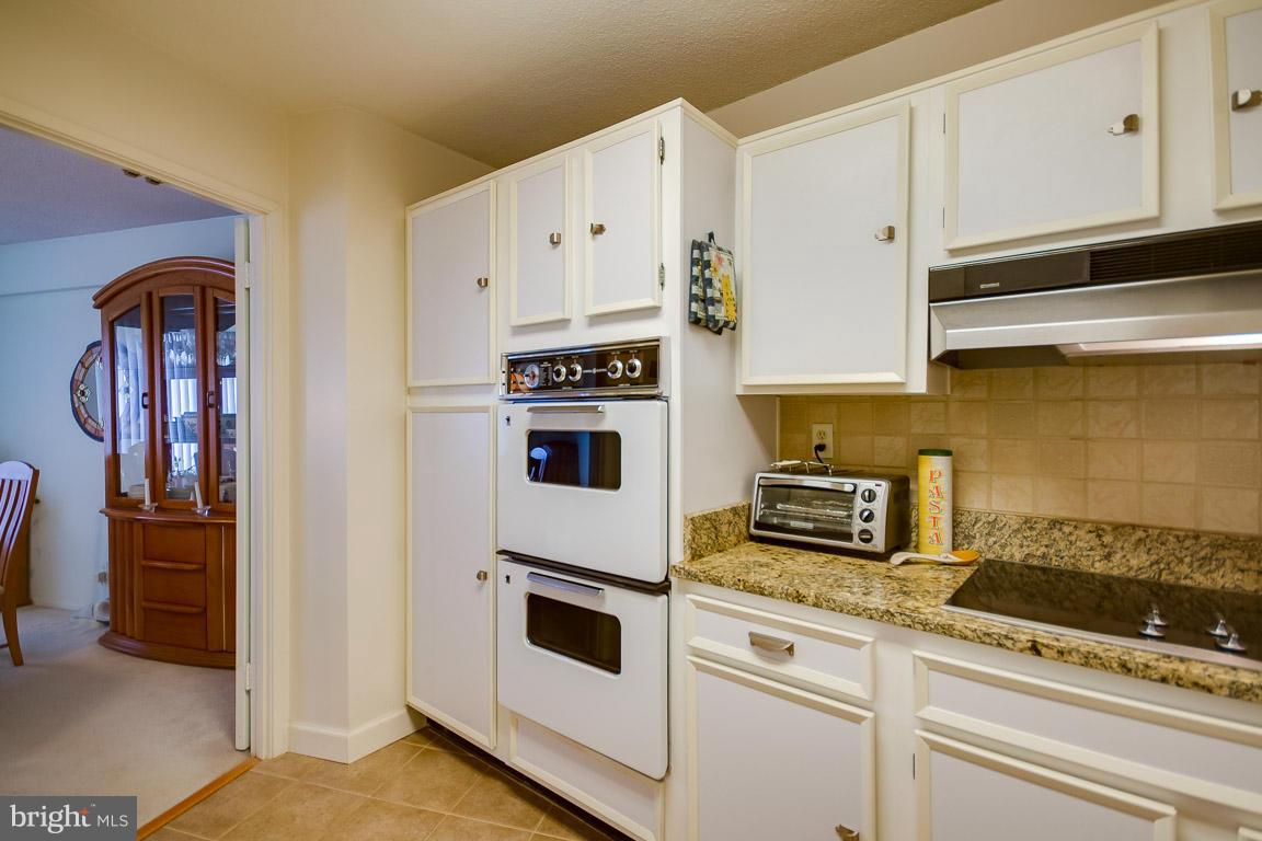 WATERGATE AT LANDMARK - Residential