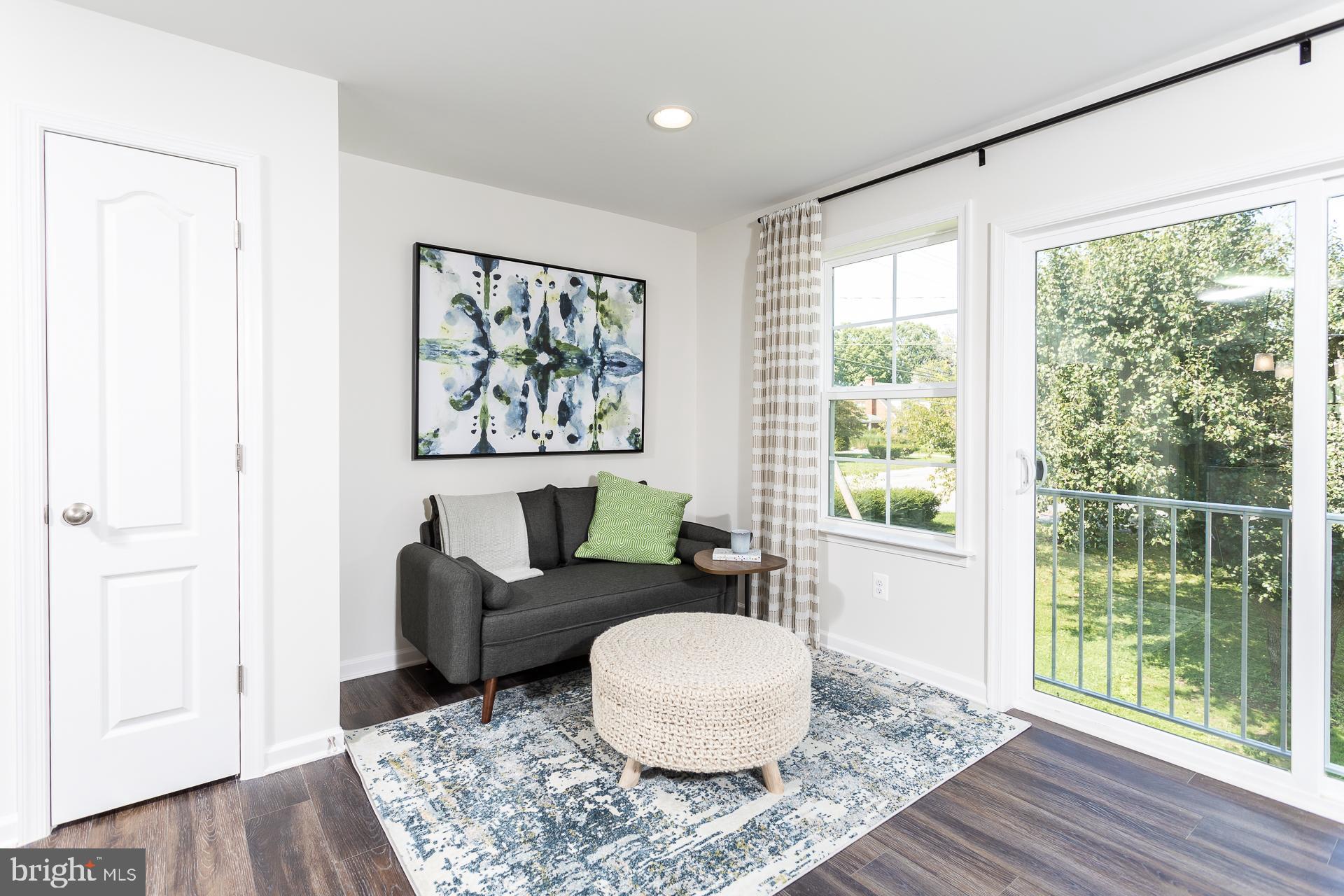 *OFFERING UP TO 15K IN CLOSING COST ASSISTANCE FOR PRIMARY RESIDENCE WITH USE OF PREFERRED LENDER AND TITLE.*
Welcome to the York II at Kings Crossing! Fantastic commuter location to NOVA/MD, this brand new, end of row home has 3 bedroom, 3.5 bathrooms, 1-car garage townhome is waiting for you. Featuring a bright open 1st floor plan with 8 1/2 ft island, upgraded cabinets with gorgeous kitchen countertops, stainless steel appliances, pendant lighting and much more. The spacious primary suite provides great natural light and a walk-in closet. The ensuite features tile flooring, dual sink vanity, and a walk in shower. Two additional bedrooms, full bath and laundry area complete the upstairs. This home features an 8ft Sun Room on all 3 levels! EXTRA BONUS: This home has a finished rec room with walkout lower level to the large backyard and full bathroom which easily has the potential of being a sizeable 4th bedroom if needed. *Photos may not be of actual home. Photos may be of similar home/floorplan if home is under construction or if this is a base price listing.