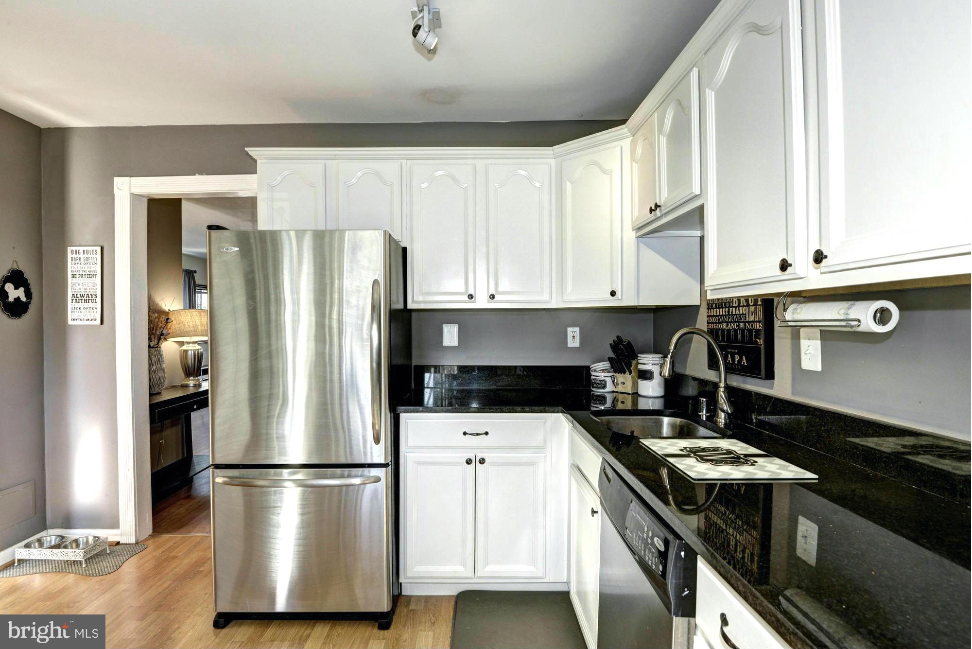 CROFTON MEWS CONDO - Residential