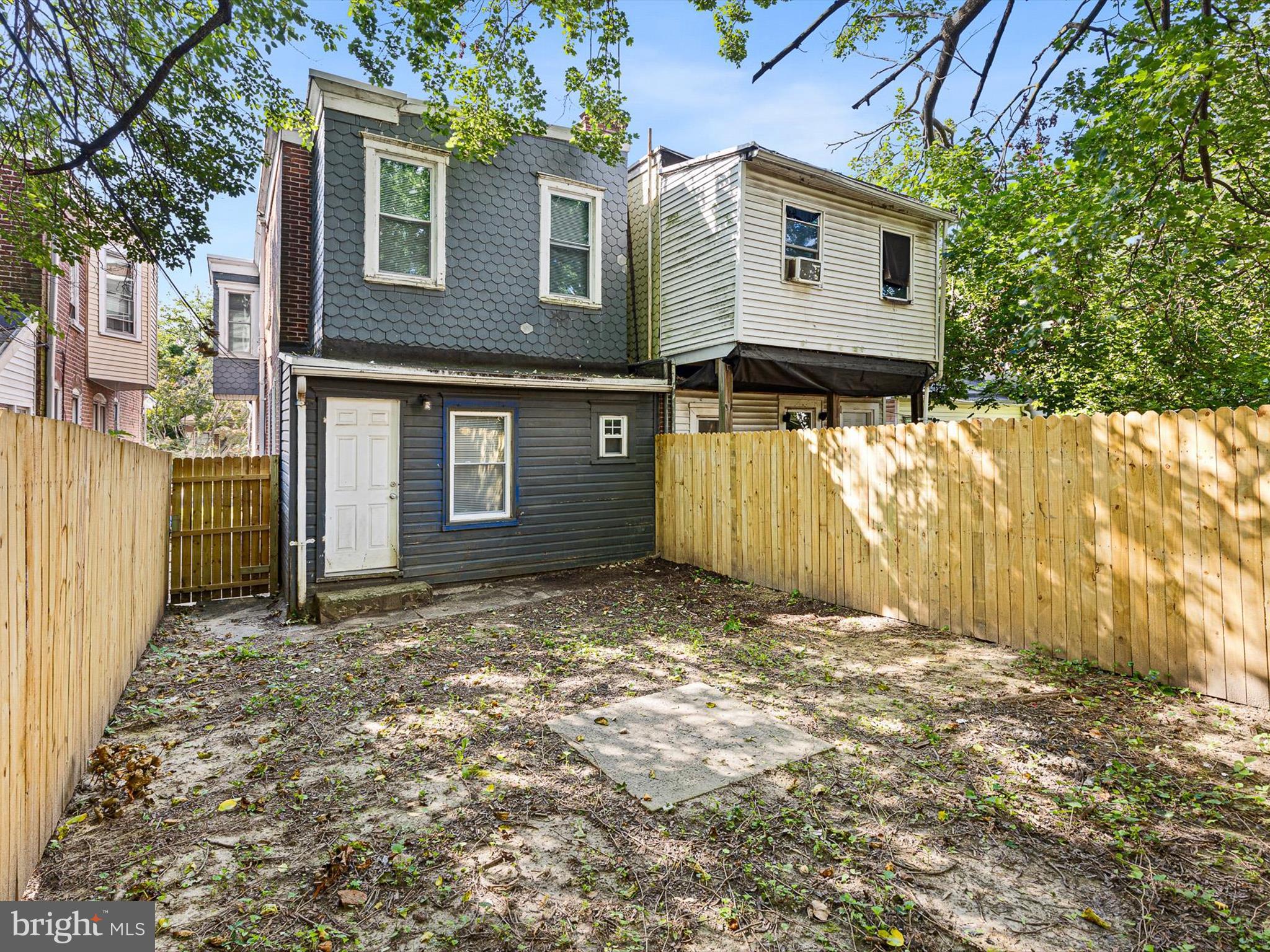 BAYNARD VILLAGE - Residential