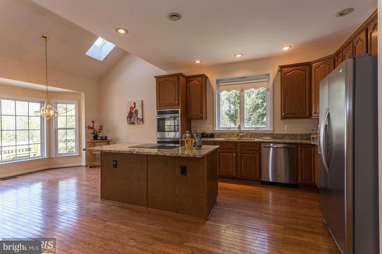 CROSSPOINTE - Residential