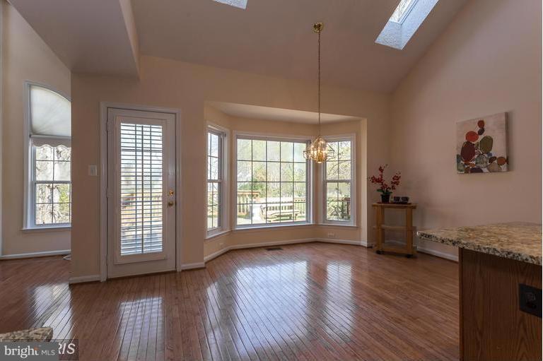 CROSSPOINTE - Residential