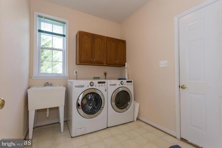 CROSSPOINTE - Residential