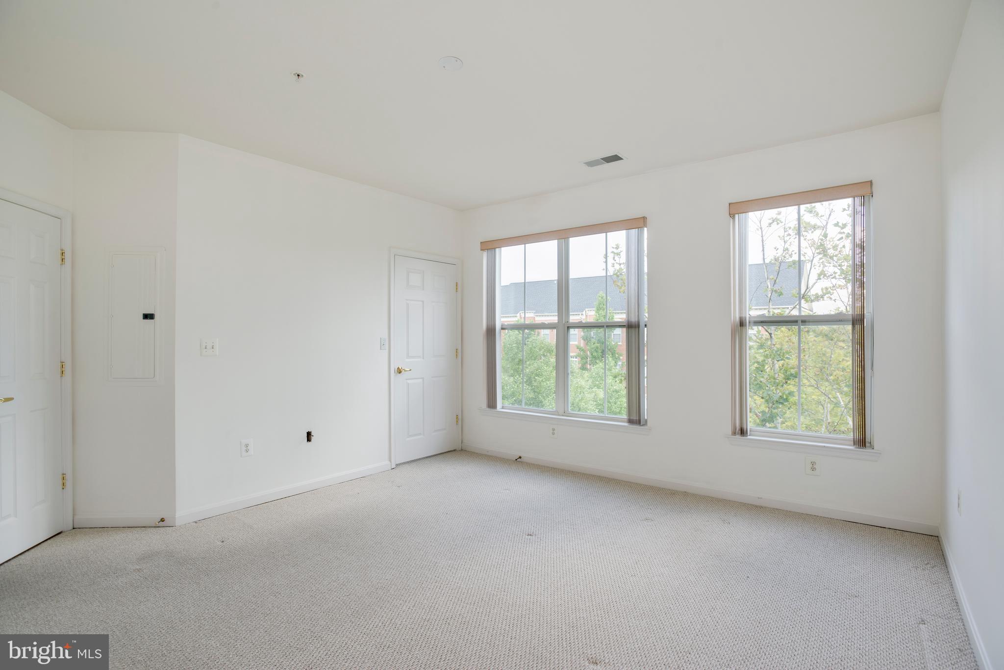 CARLTON PLACE - Residential