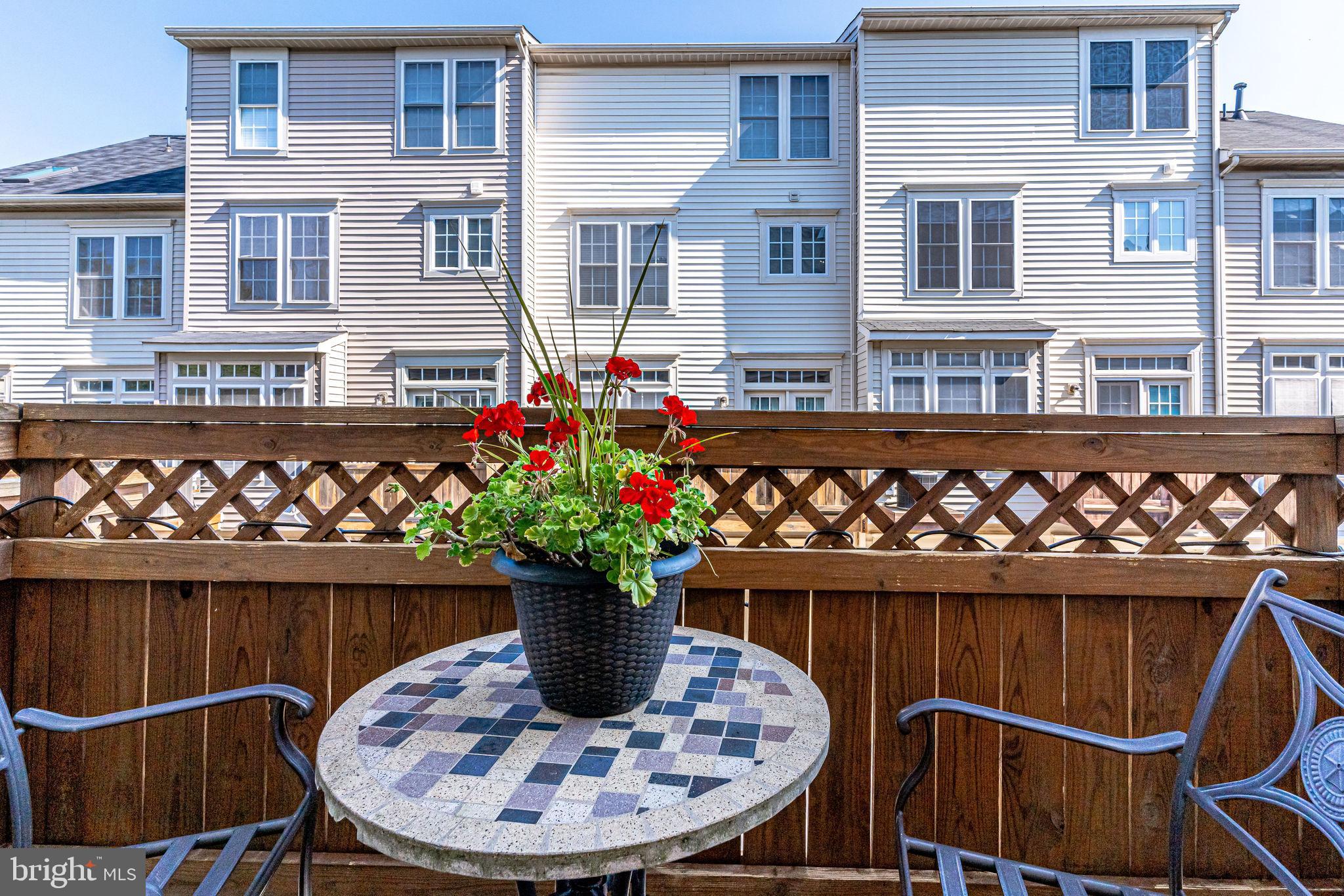 SUMMERS GROVE - Residential