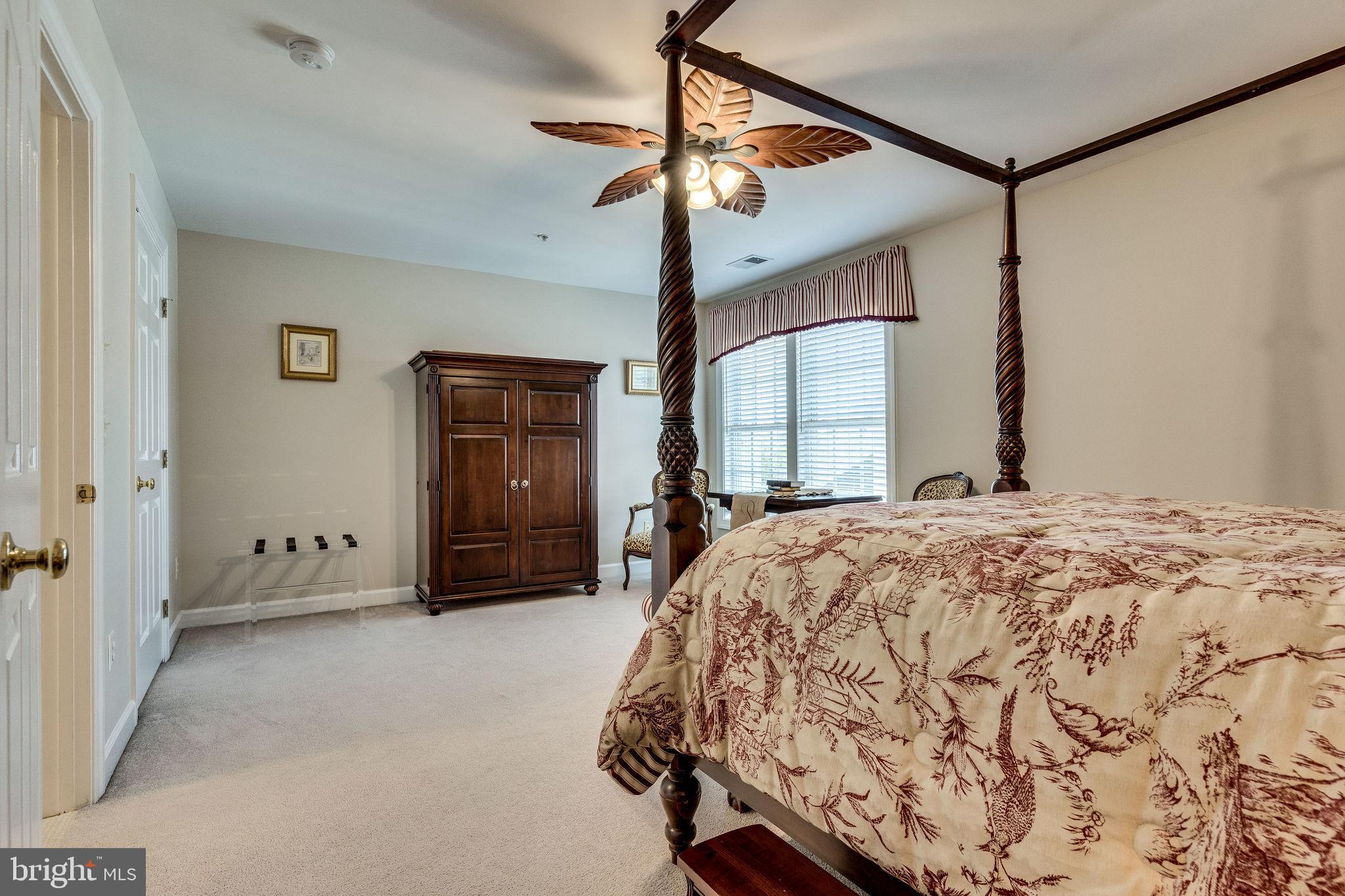 SUMMERS GROVE - Residential