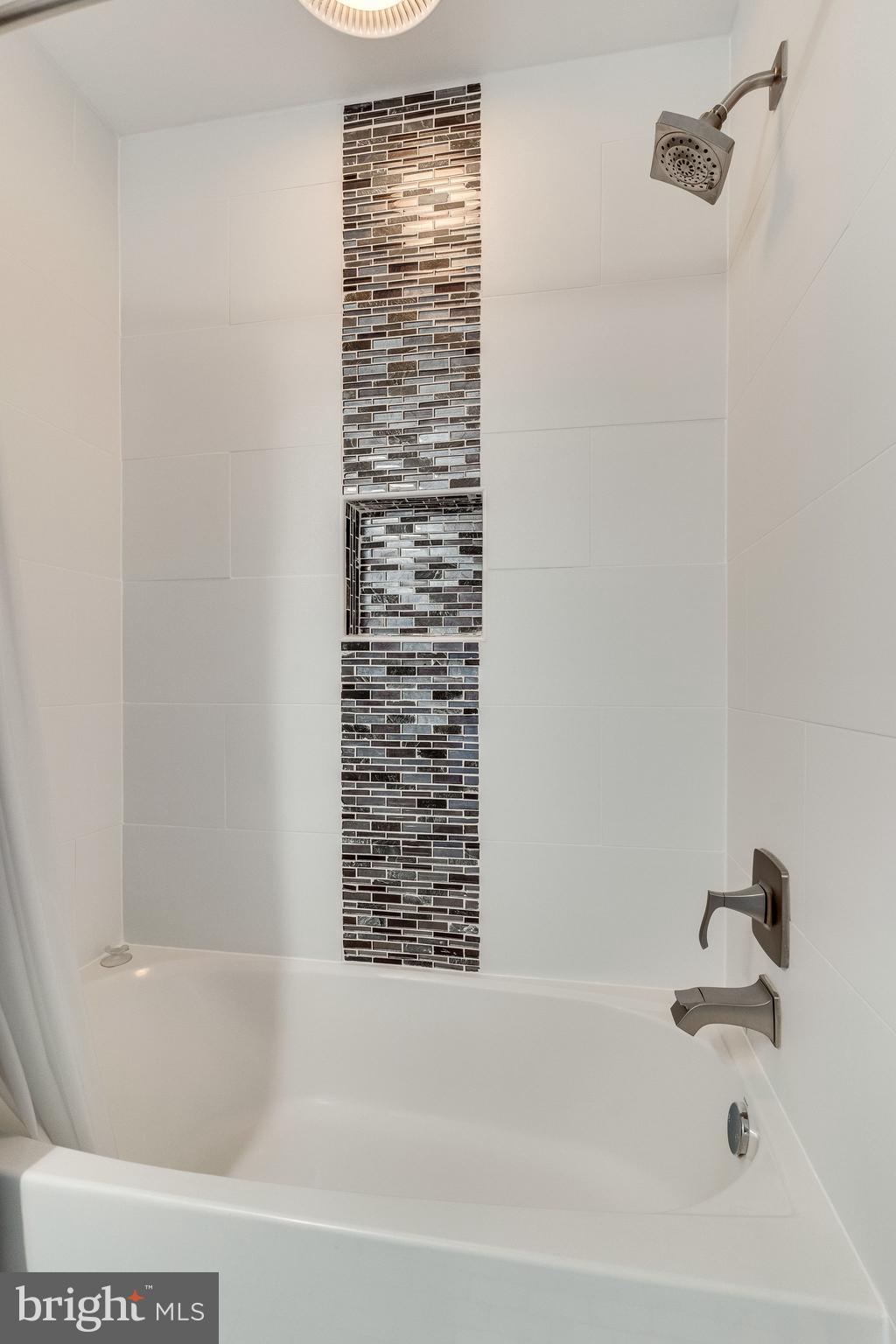 SUMMERS GROVE - Residential