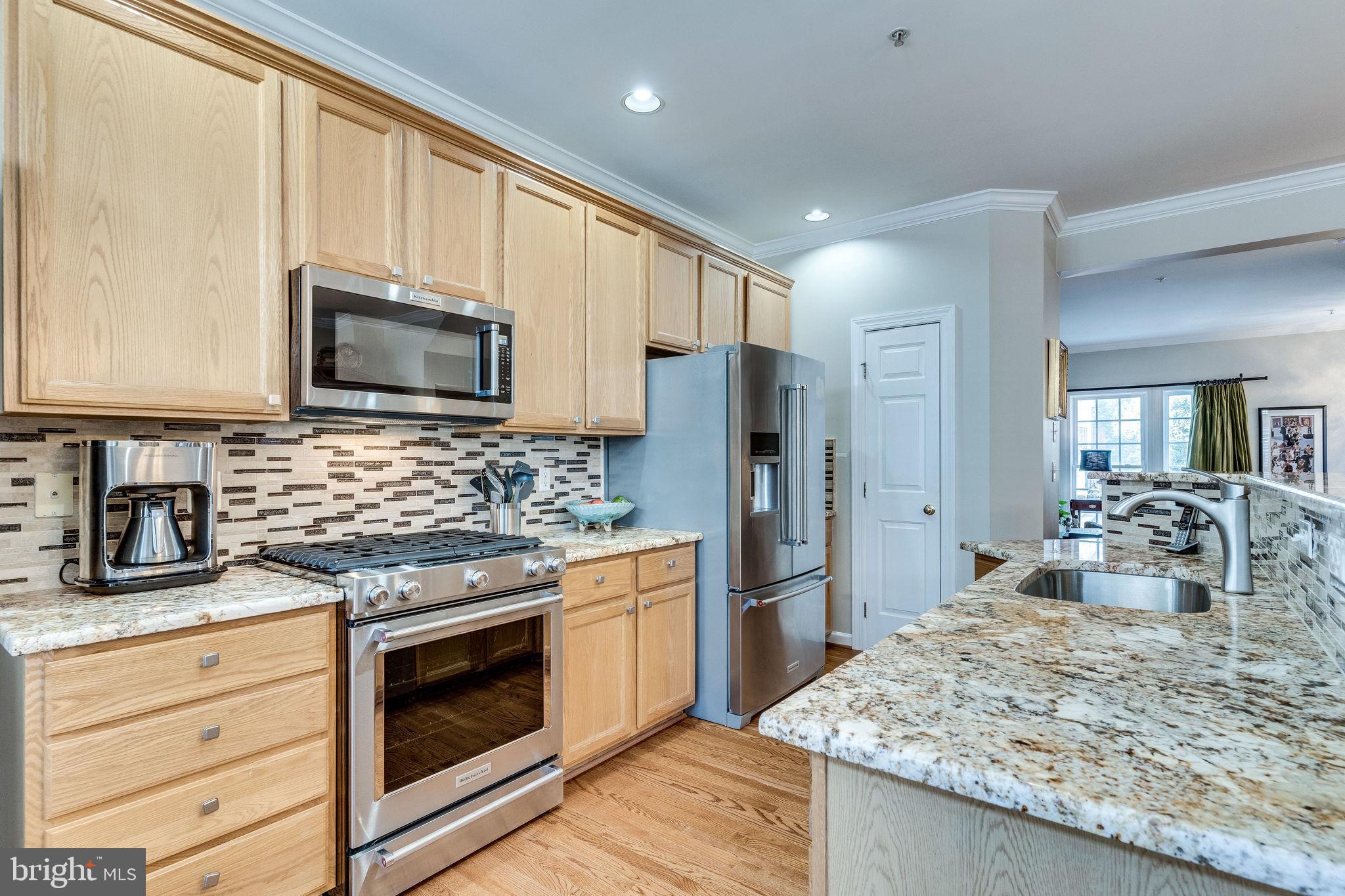 SUMMERS GROVE - Residential