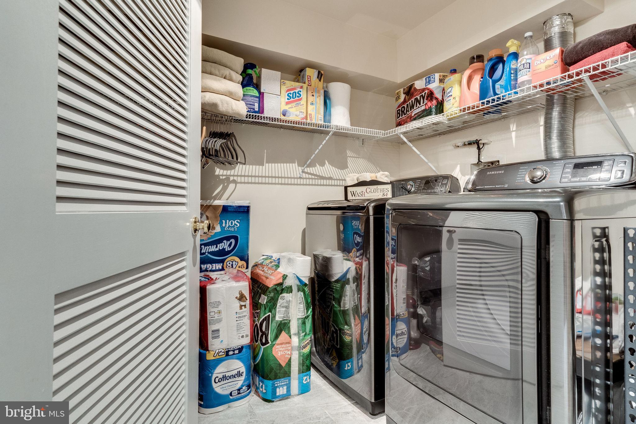 SUMMERS GROVE - Residential