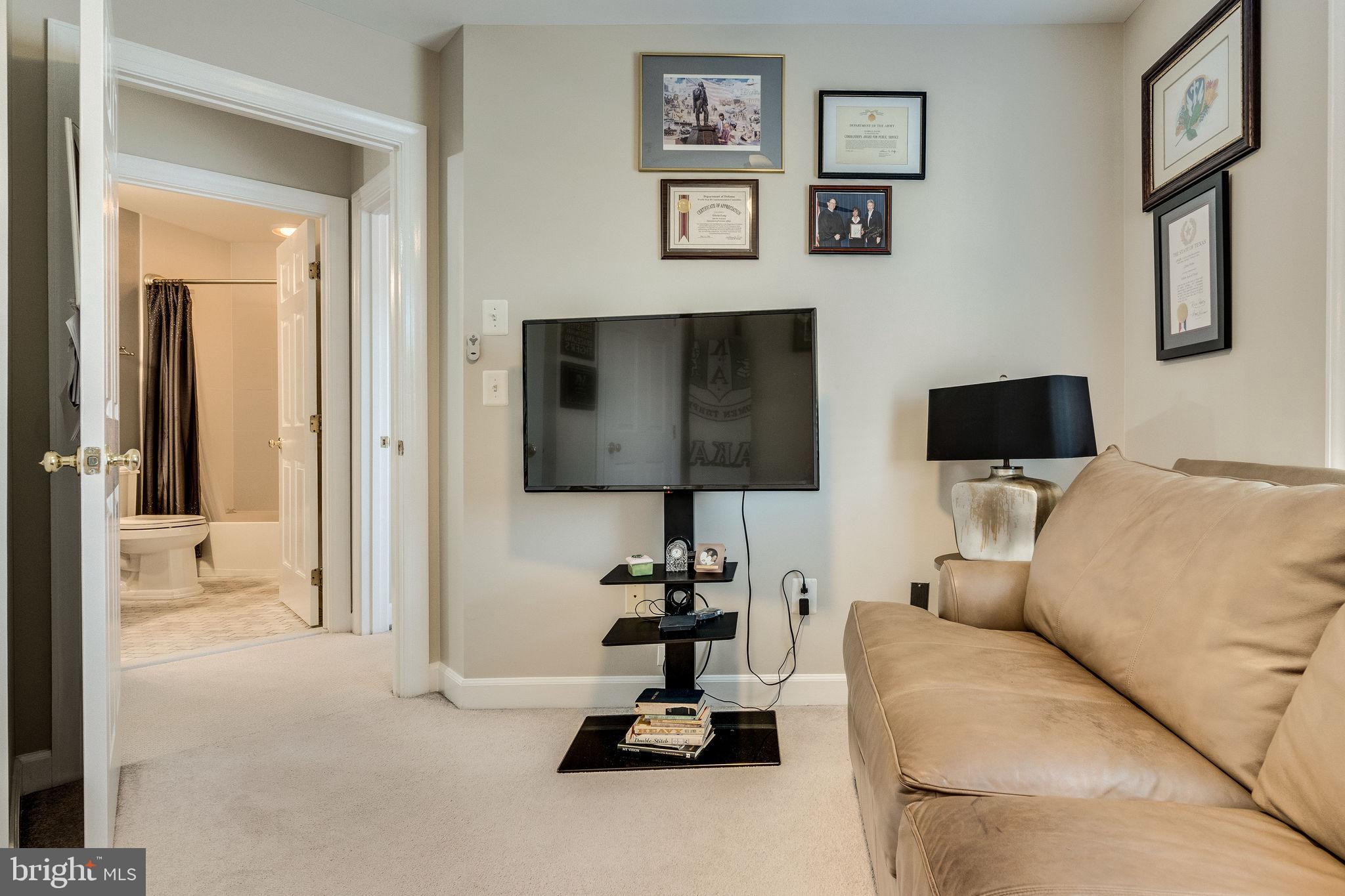 SUMMERS GROVE - Residential