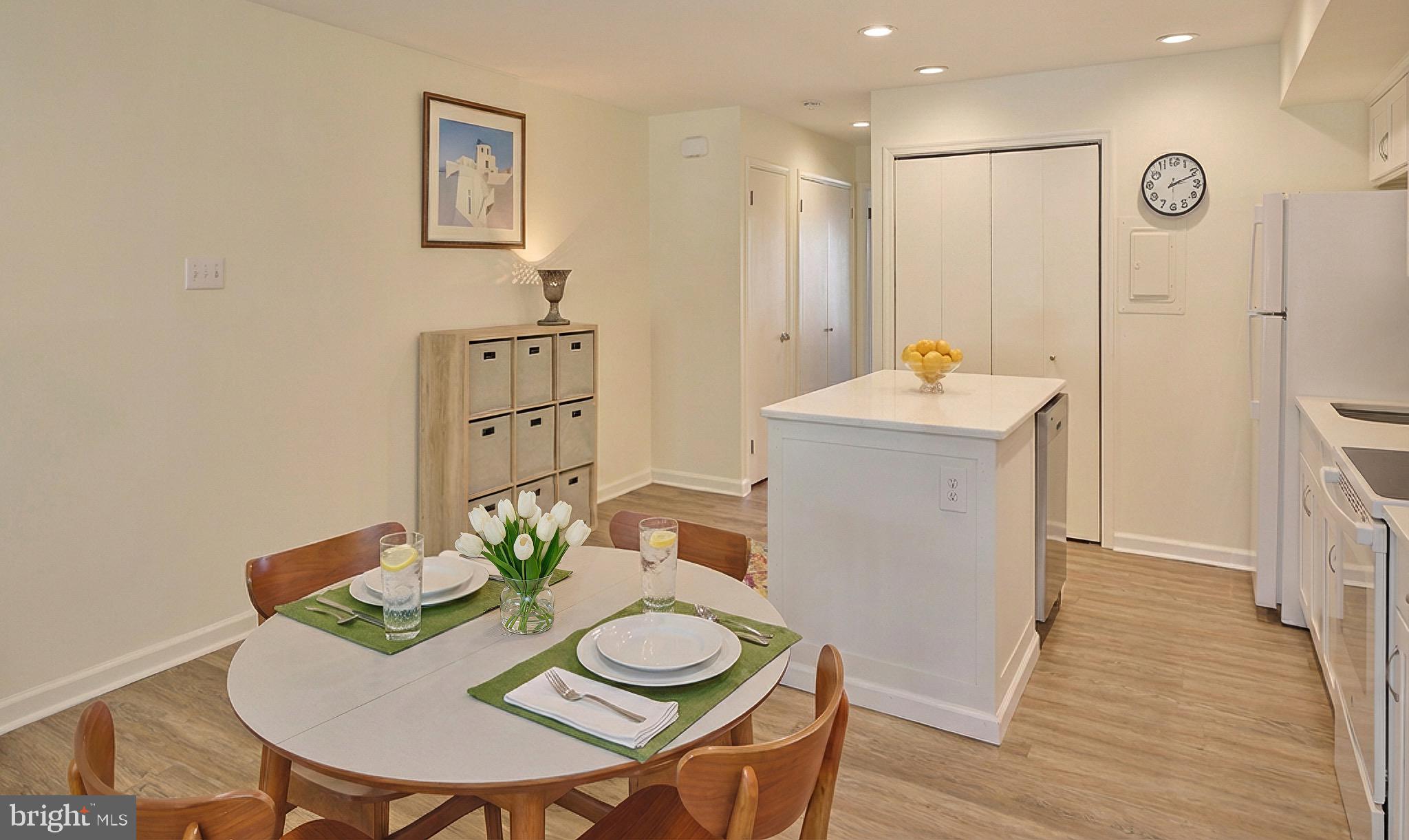 VILLAGE II - Residential