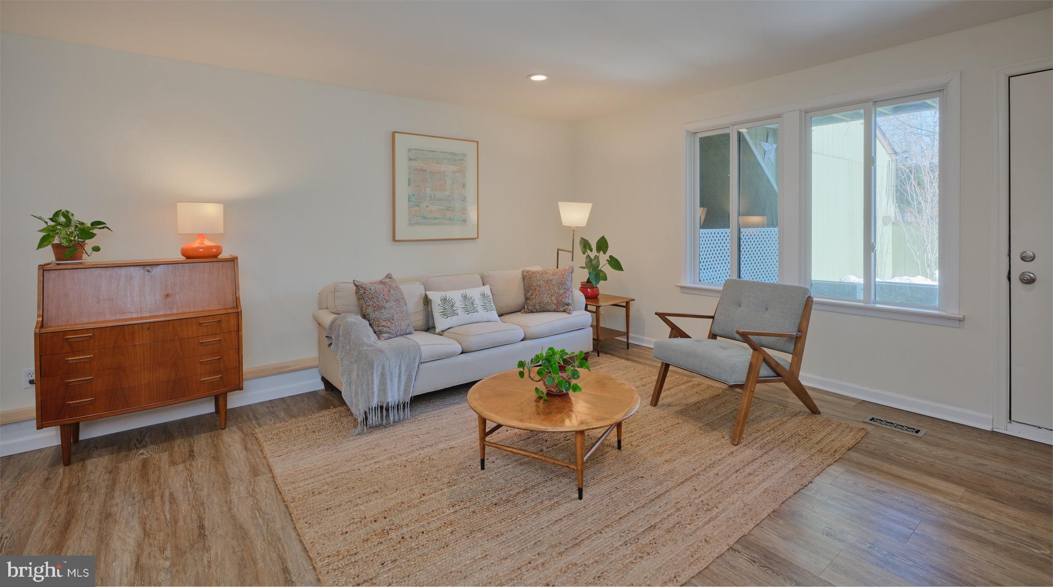 VILLAGE II - Residential