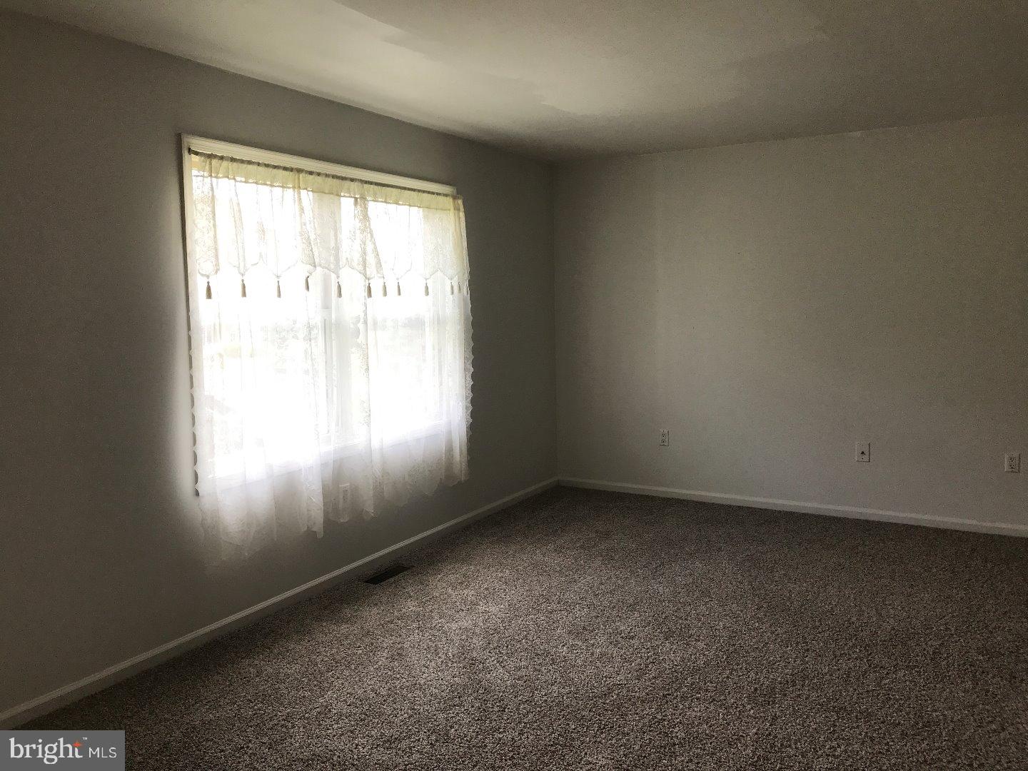HIDDEN ACRES - Residential