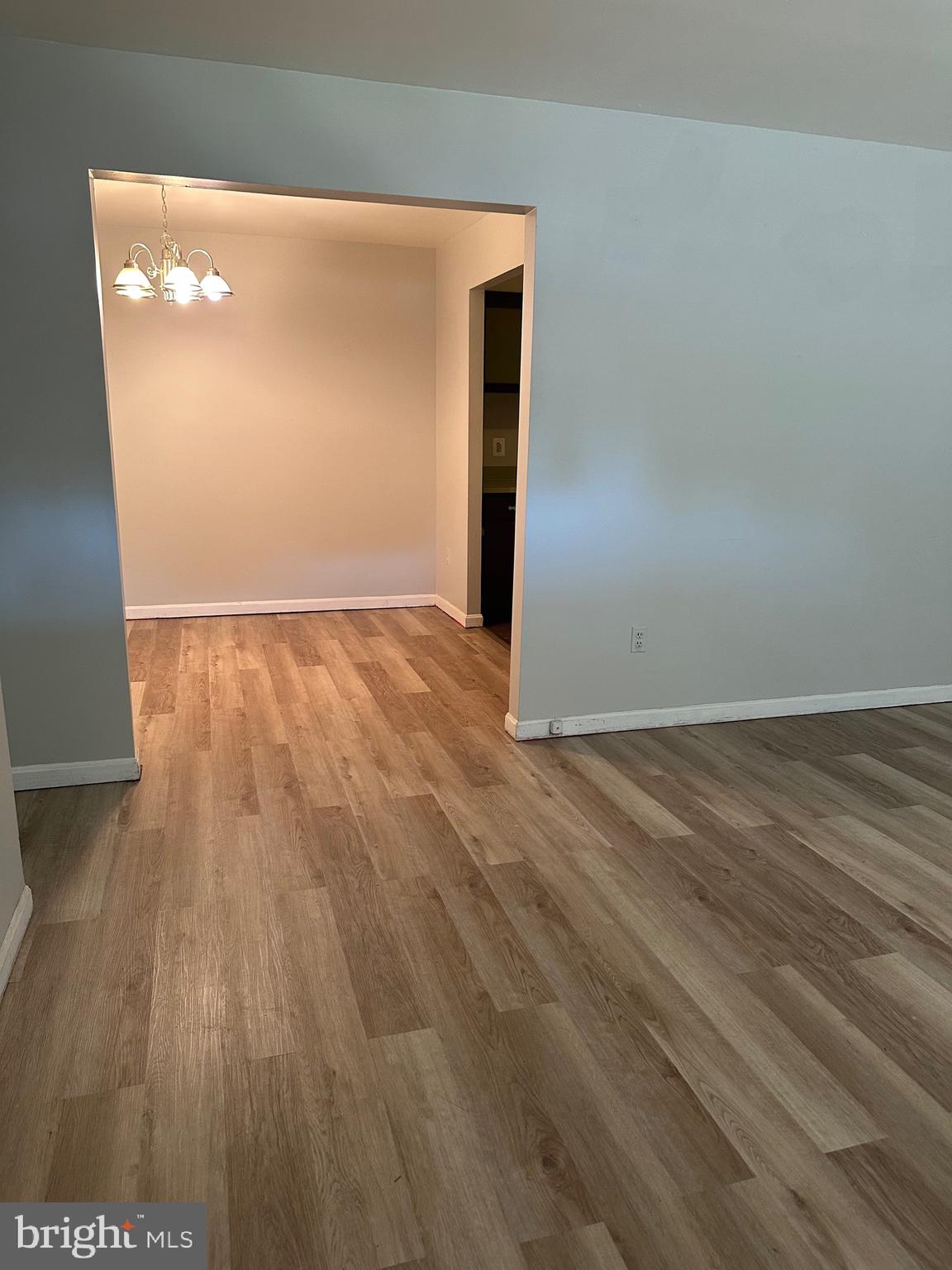 CHARLESTOWNE VILLAGE - Residential