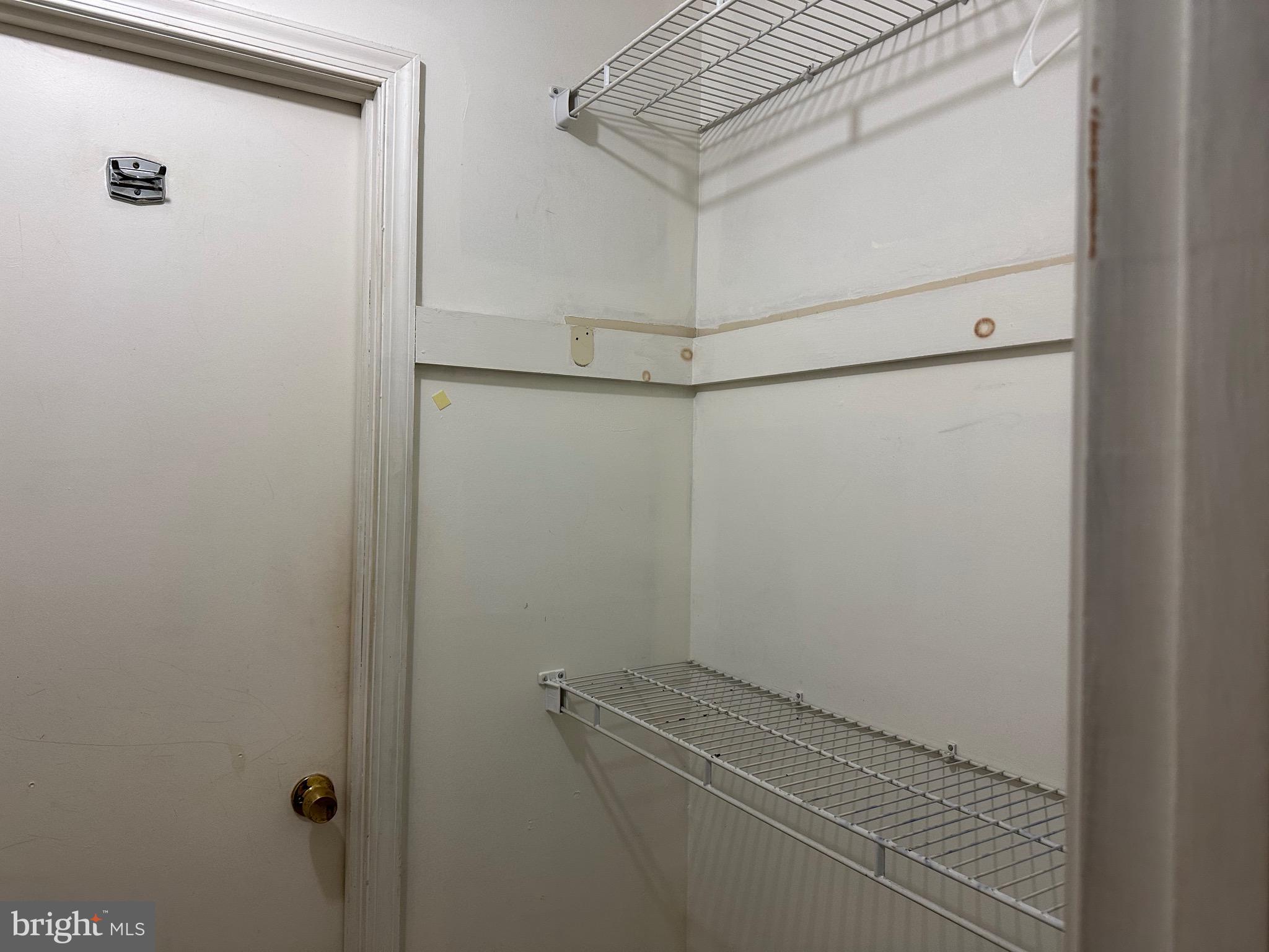 CHARLESTOWNE VILLAGE - Residential