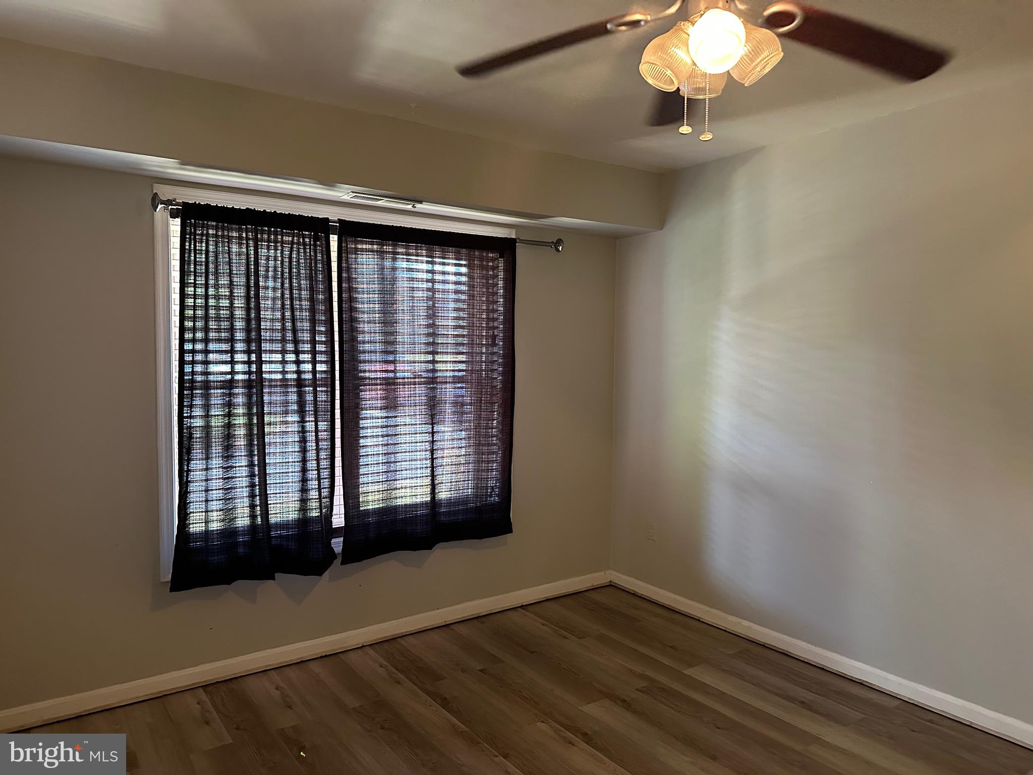 CHARLESTOWNE VILLAGE - Residential