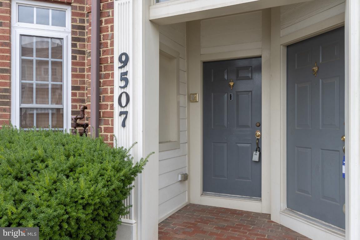 VILLAGES OF URBANA - Residential