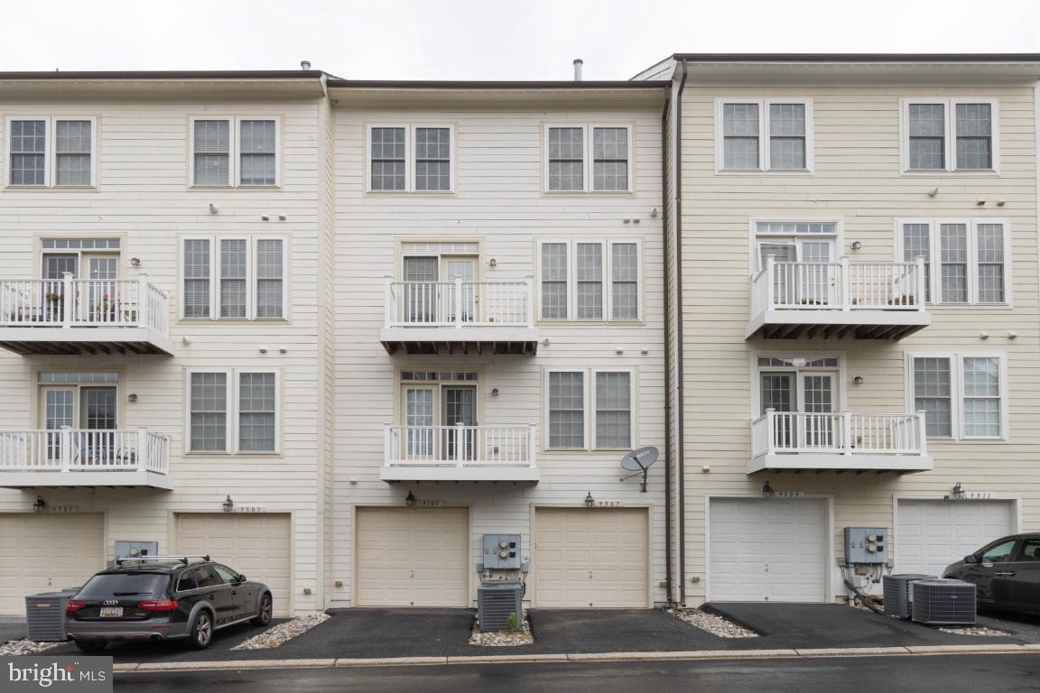 VILLAGES OF URBANA - Residential