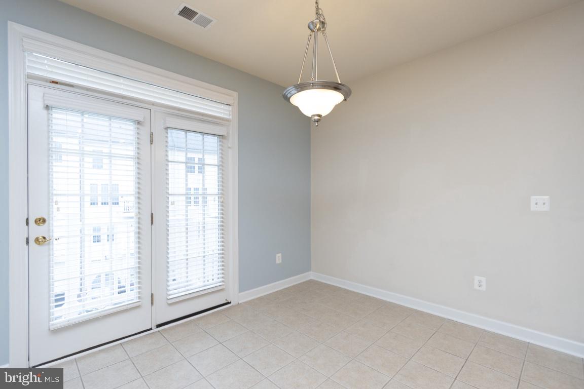 VILLAGES OF URBANA - Residential