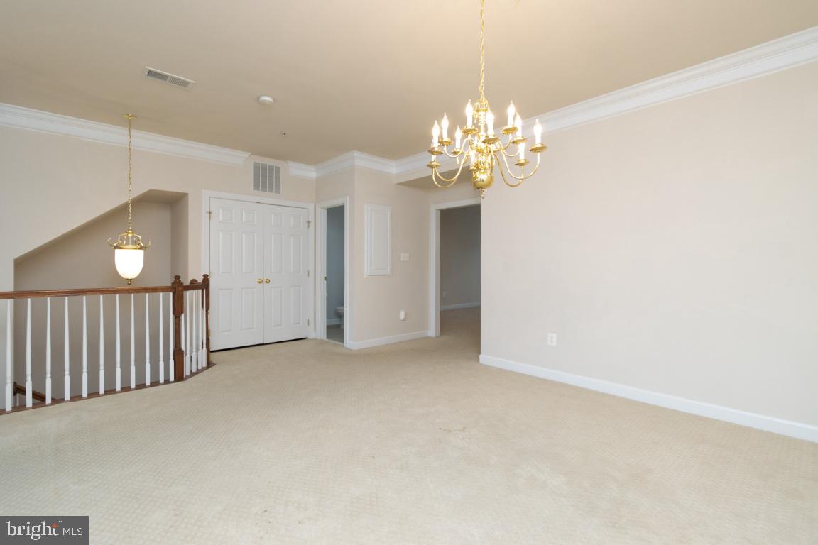 VILLAGES OF URBANA - Residential