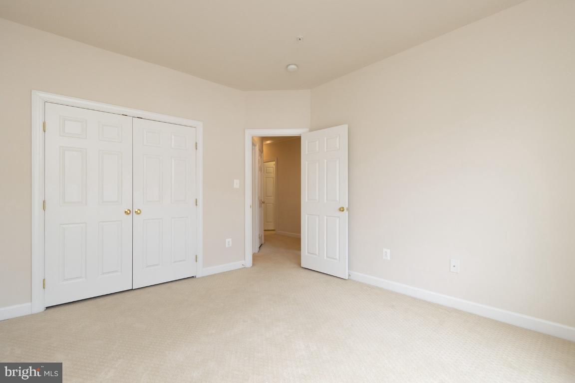 VILLAGES OF URBANA - Residential