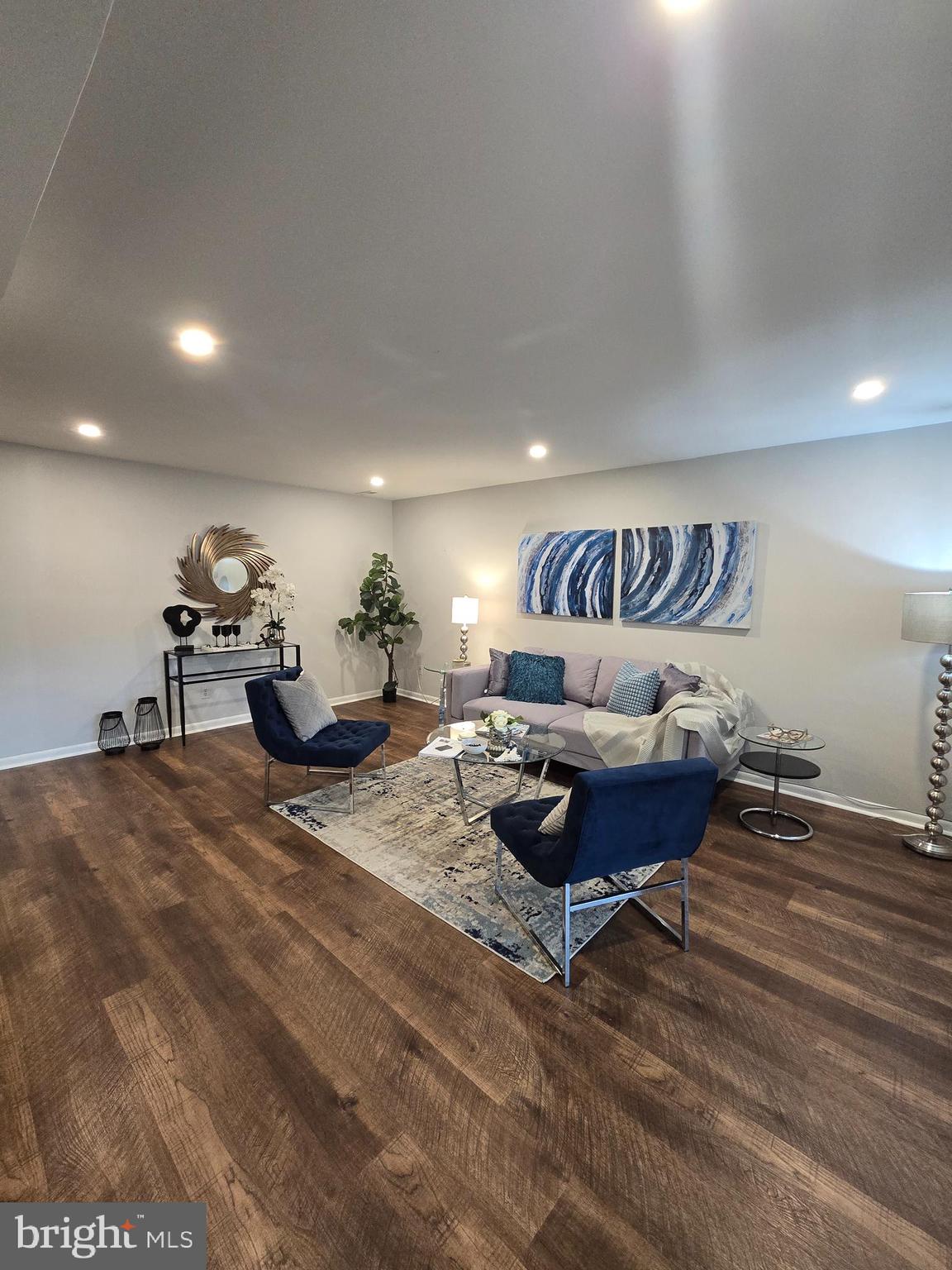 MAYS CHAPEL VILLAGE - Residential