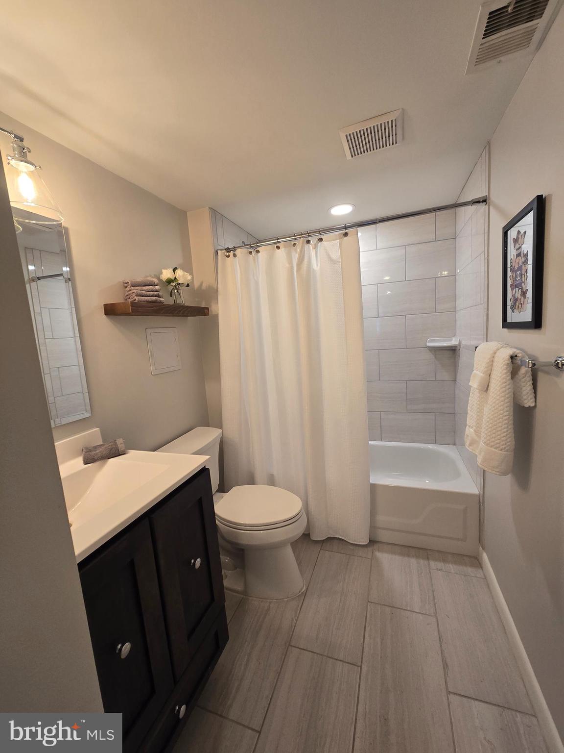 MAYS CHAPEL VILLAGE - Residential