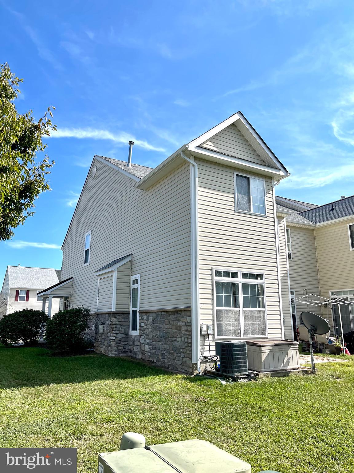 301 OLD SQUAW COURT