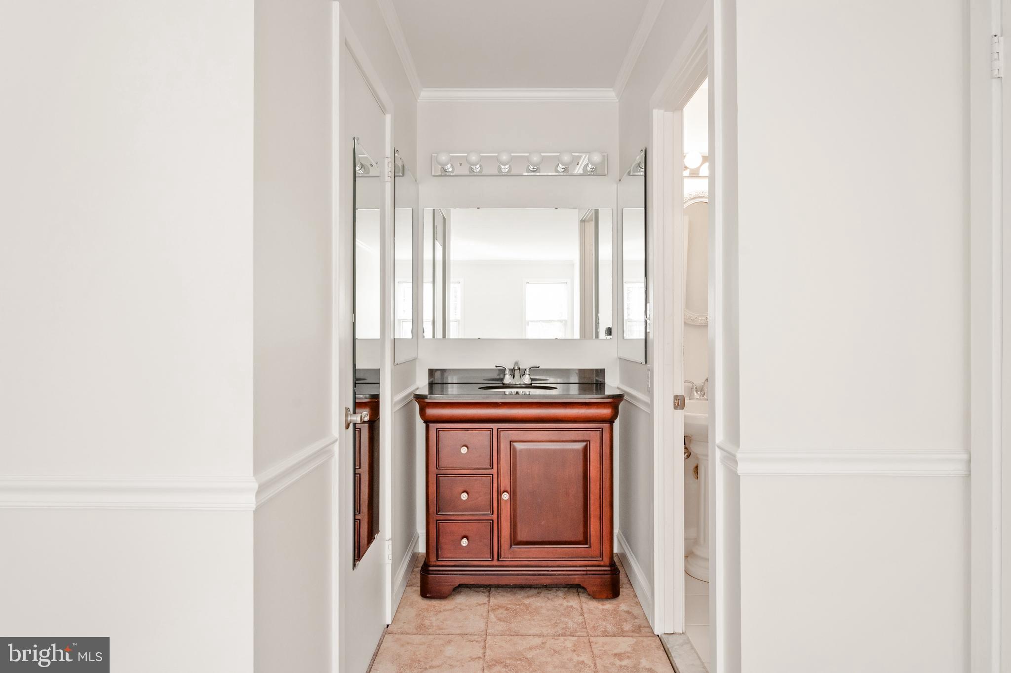 TIMOTHY PARK - Residential