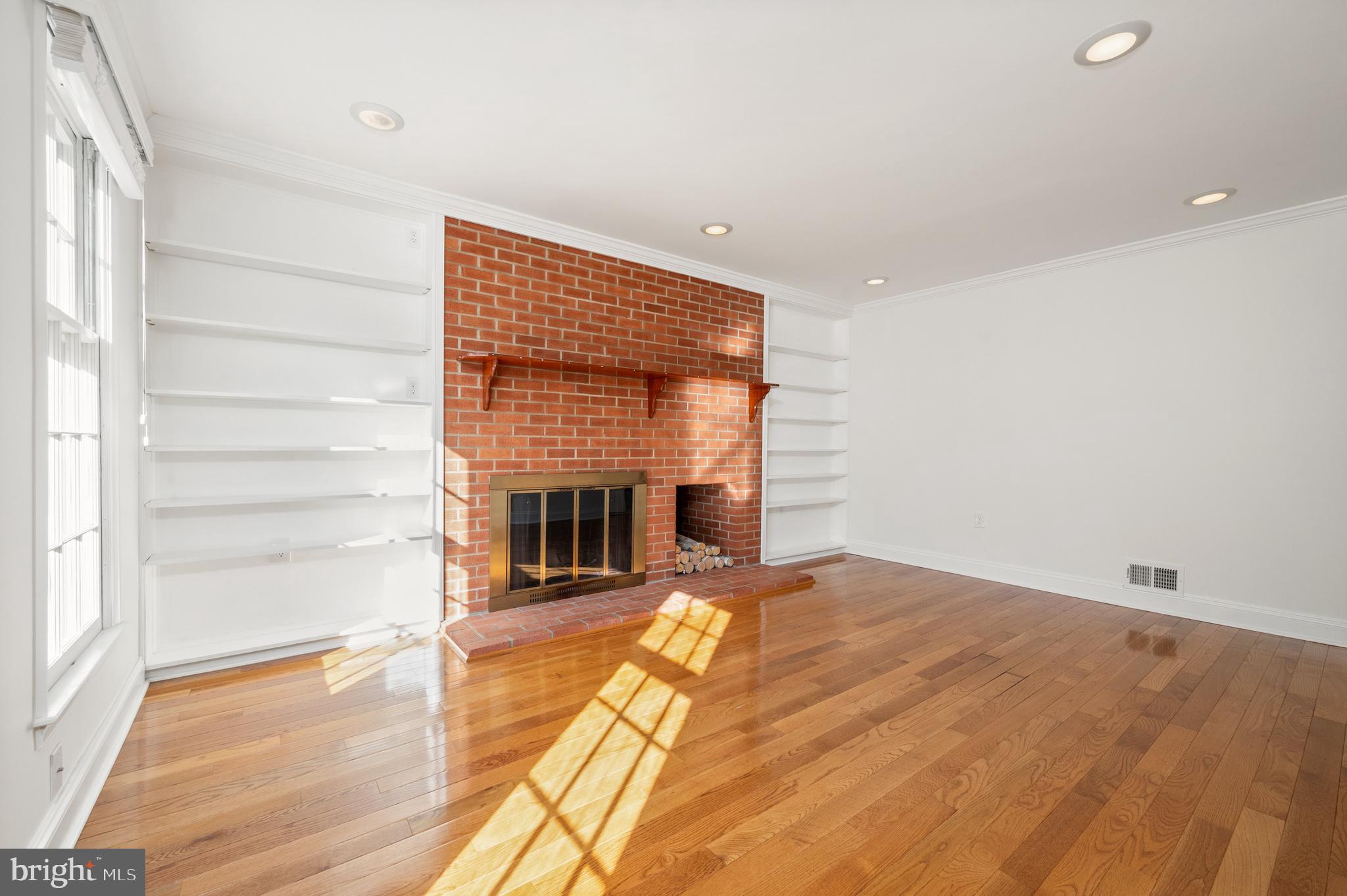 TIMOTHY PARK - Residential