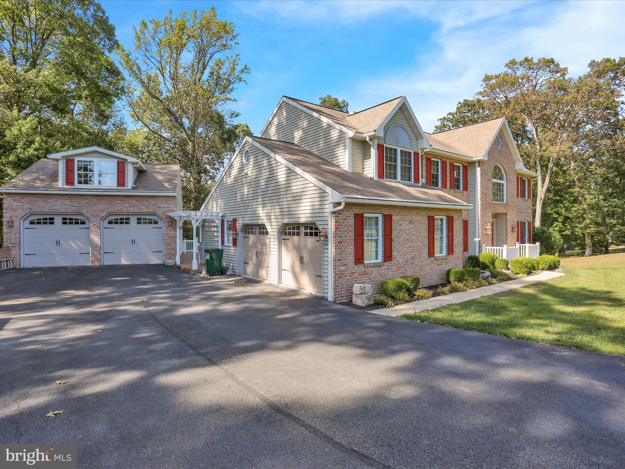 285 COLORADO DRIVE