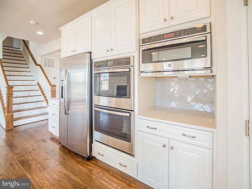 GREYSTONE - Residential