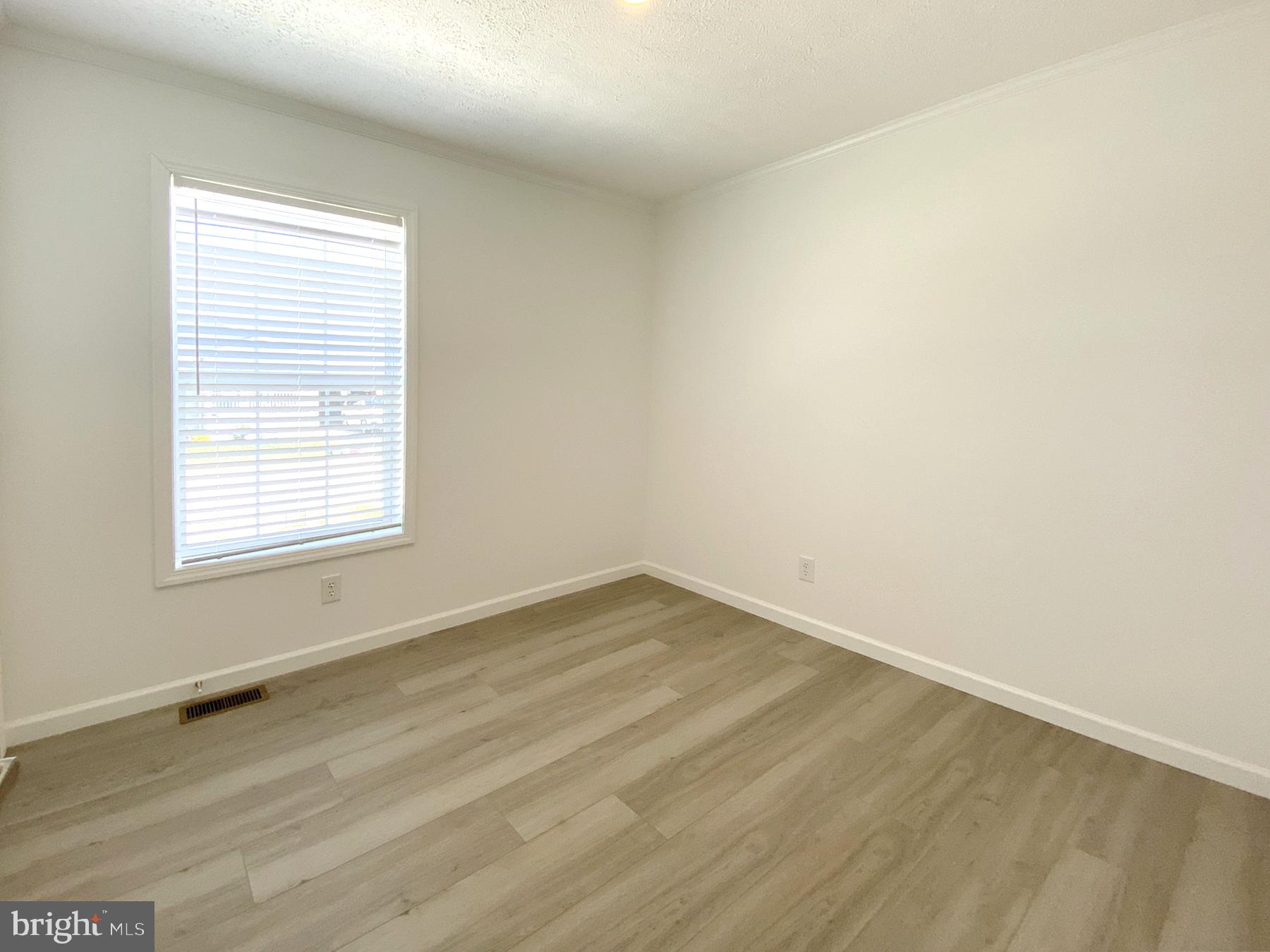 SUSSEX WEST MHP - Residential