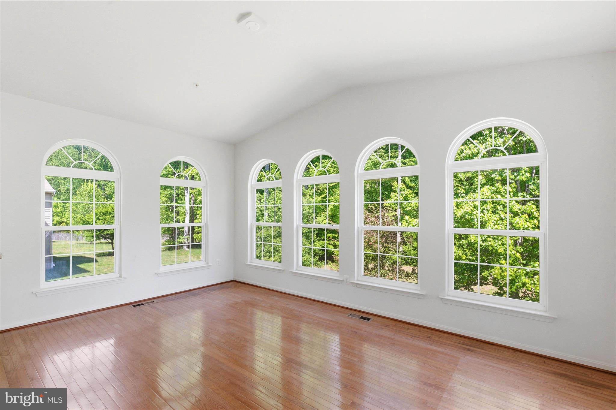 POPLAR HILL - Residential