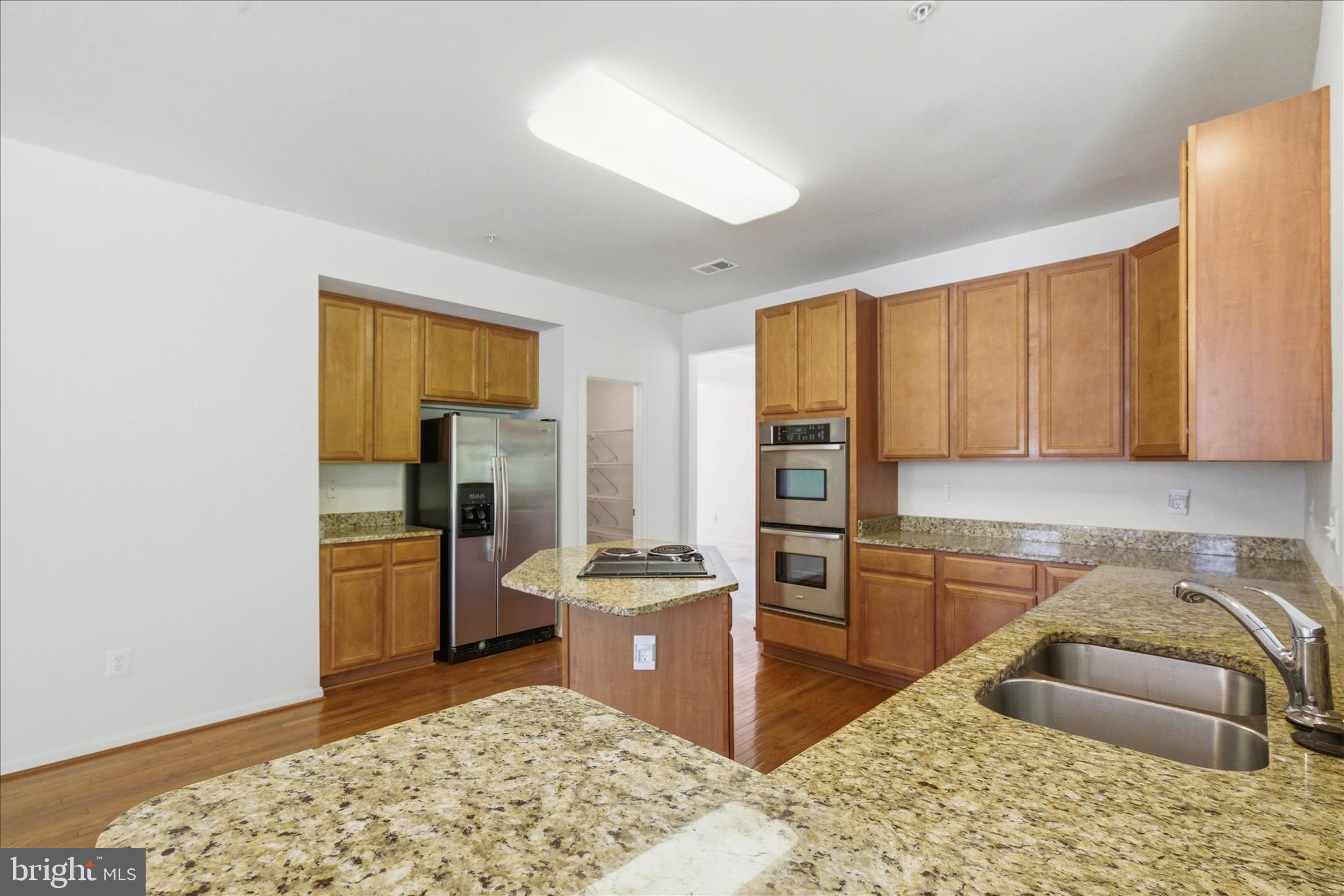 POPLAR HILL - Residential