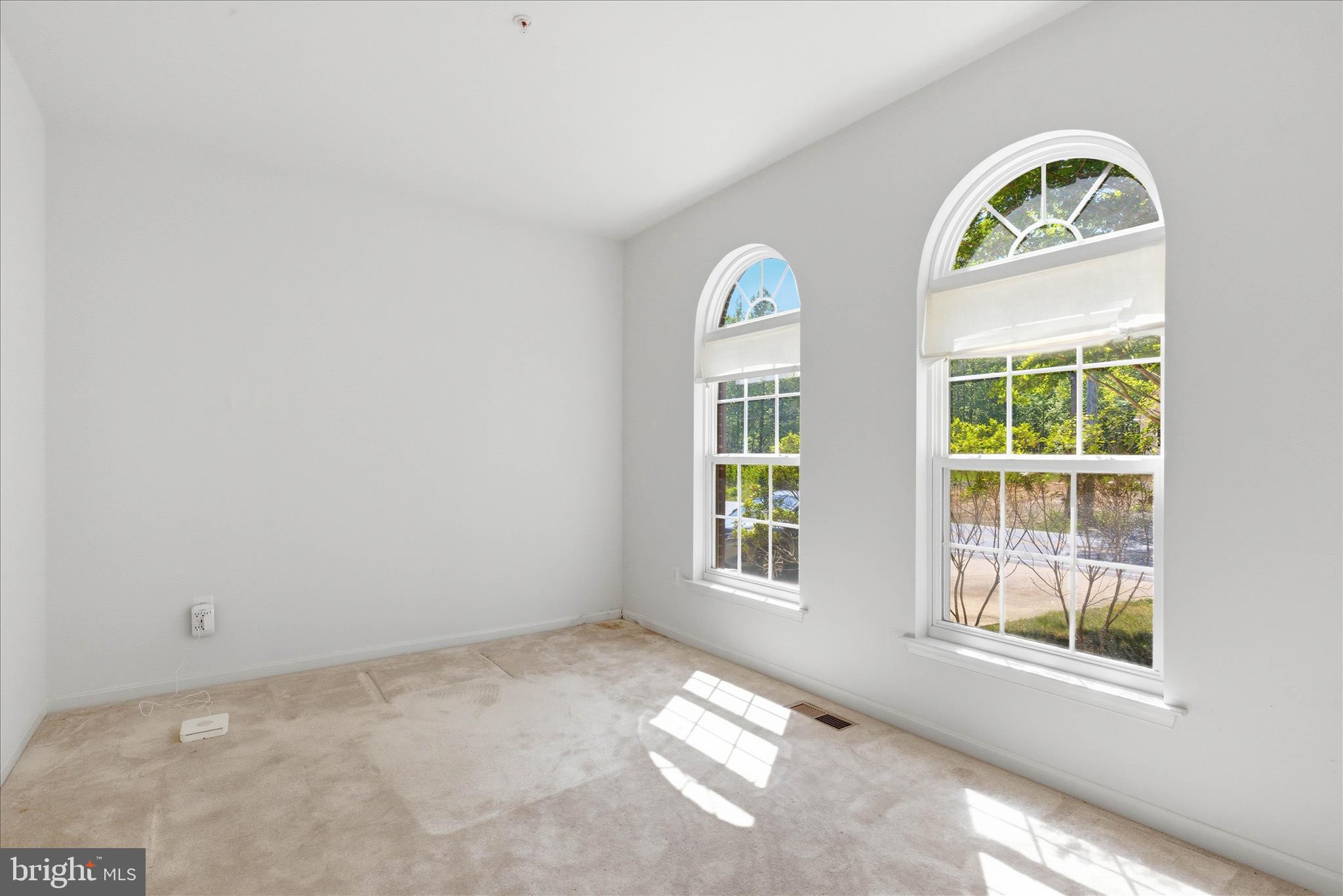 POPLAR HILL - Residential