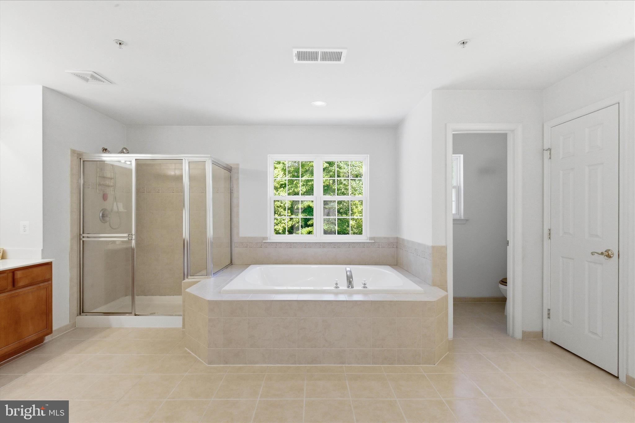 POPLAR HILL - Residential