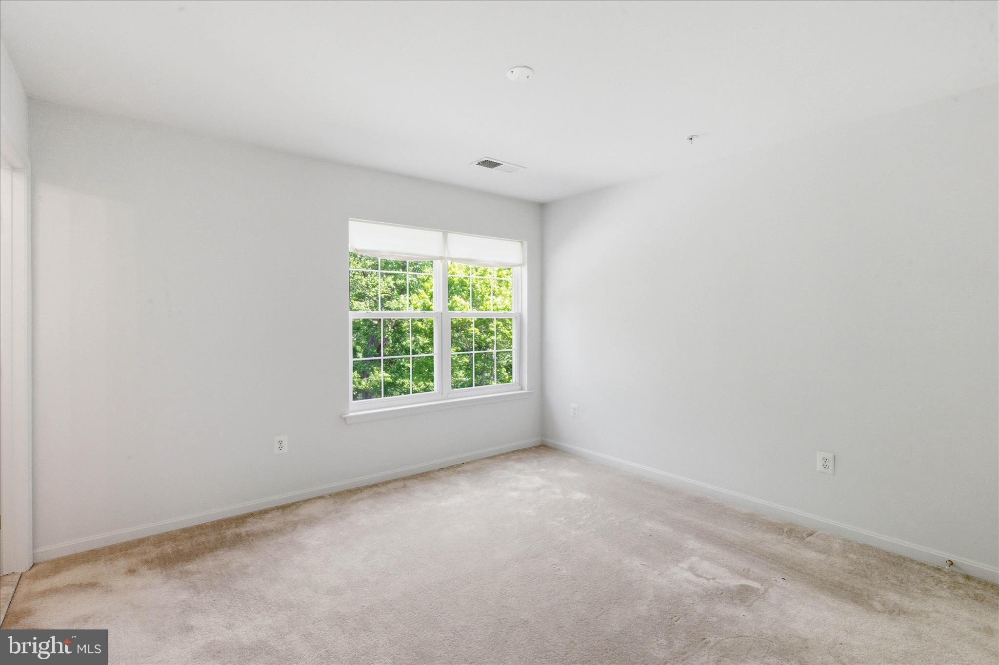 POPLAR HILL - Residential