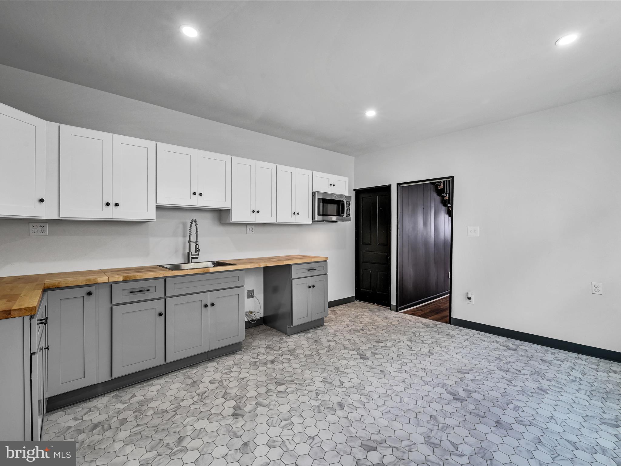 LEBANON CITY - Residential